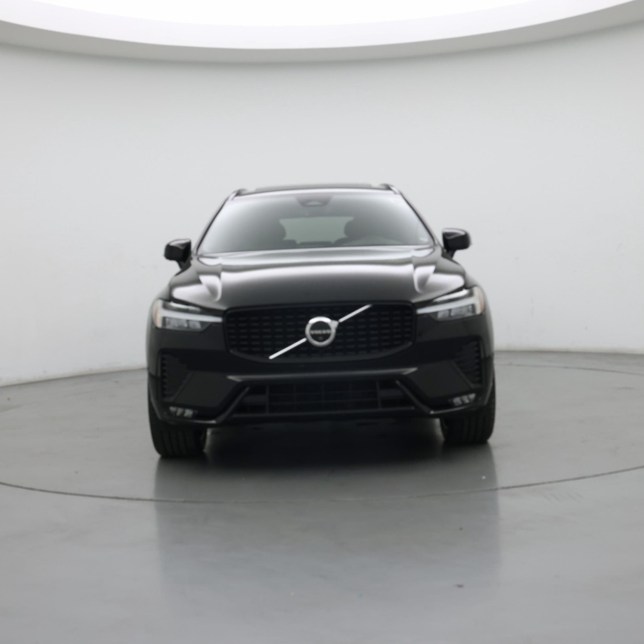 Thumbnail: 2022 Volvo XC60 - 5