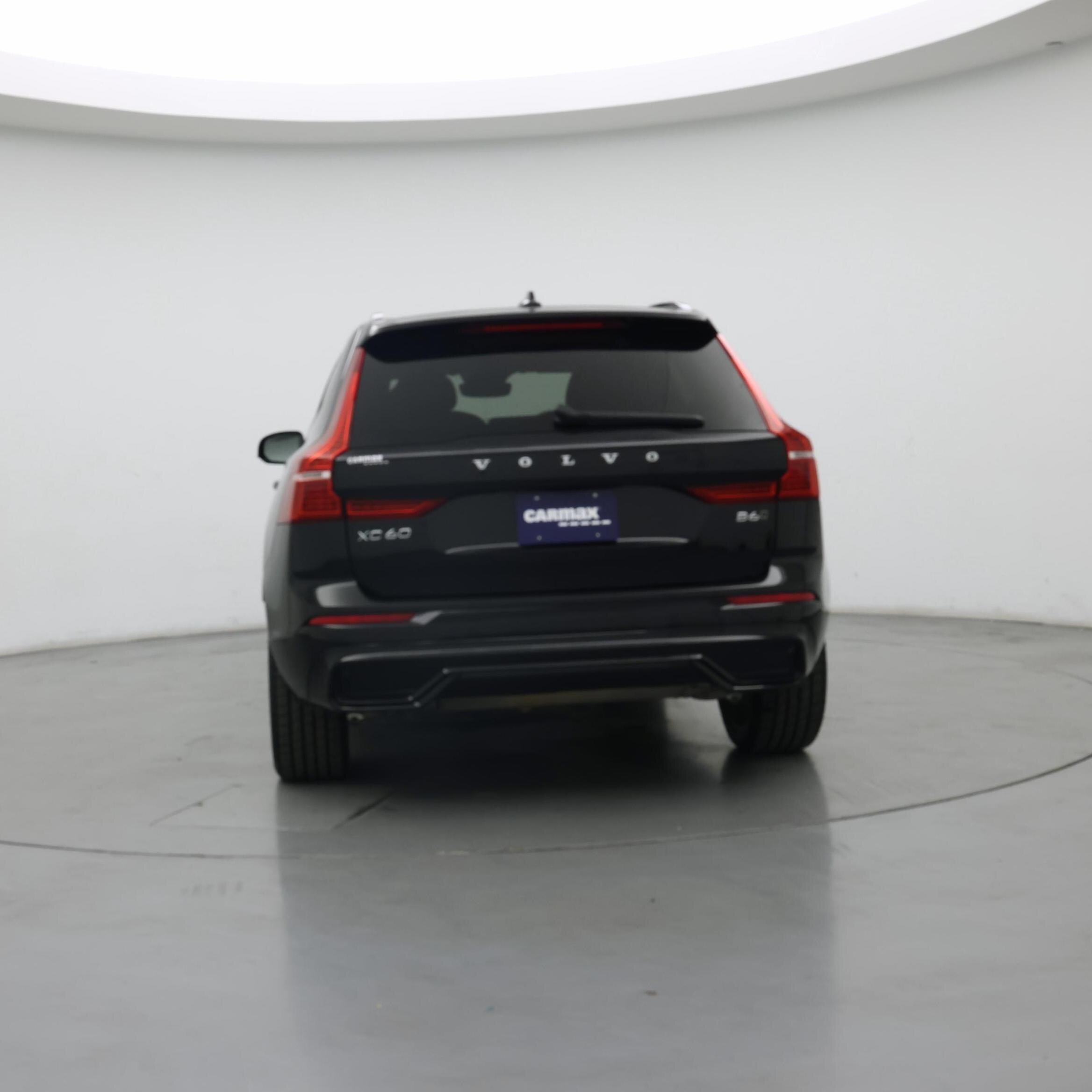 Thumbnail: 2022 Volvo XC60 - 6