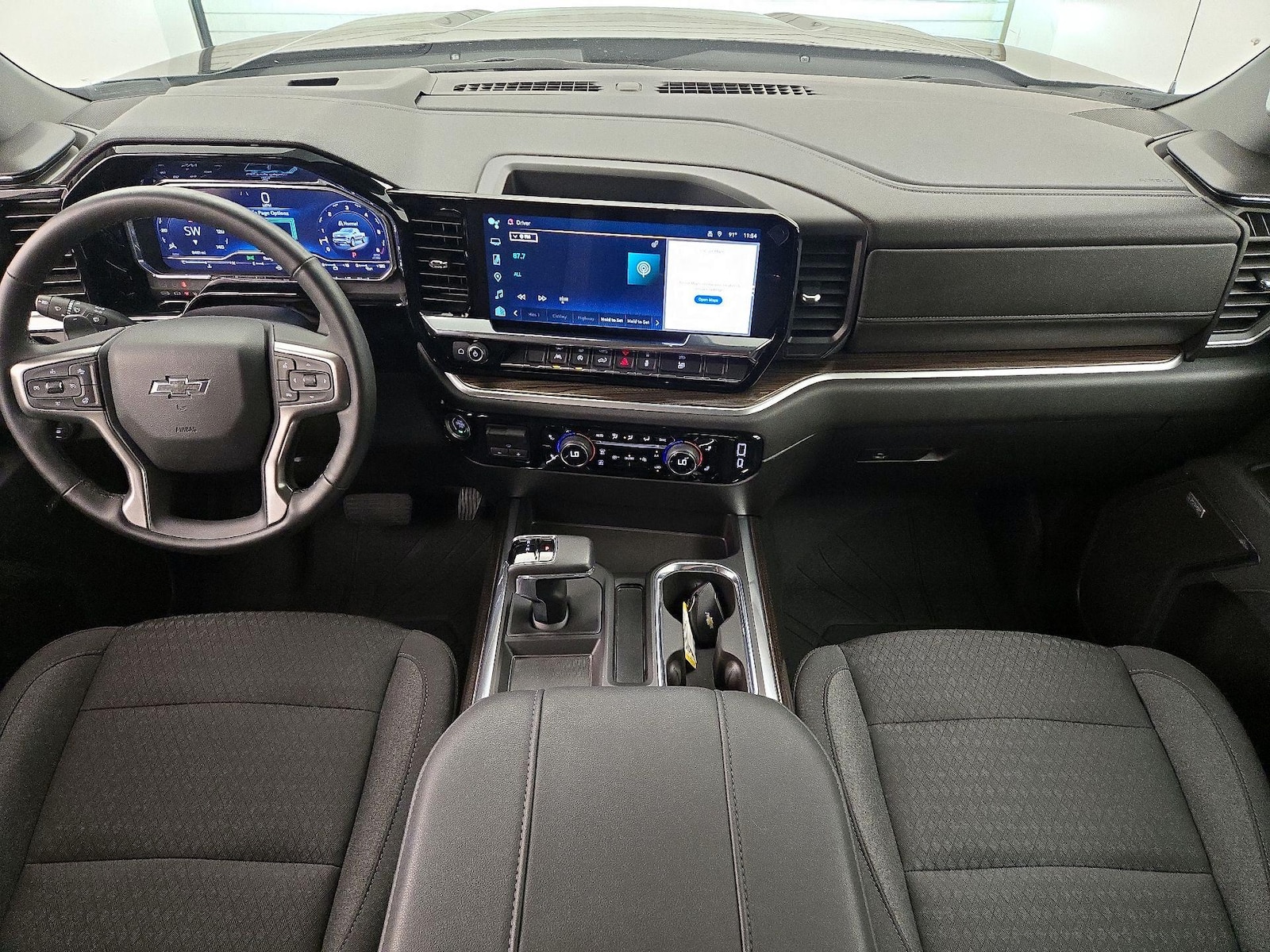 2025 Chevrolet Silverado 1500 RST - Photo 10