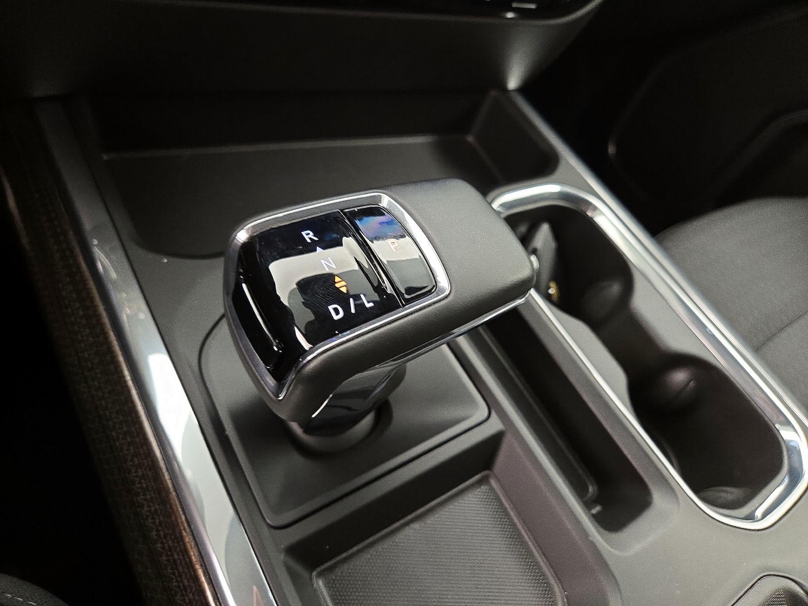2025 Chevrolet Silverado 1500 RST - Photo 18