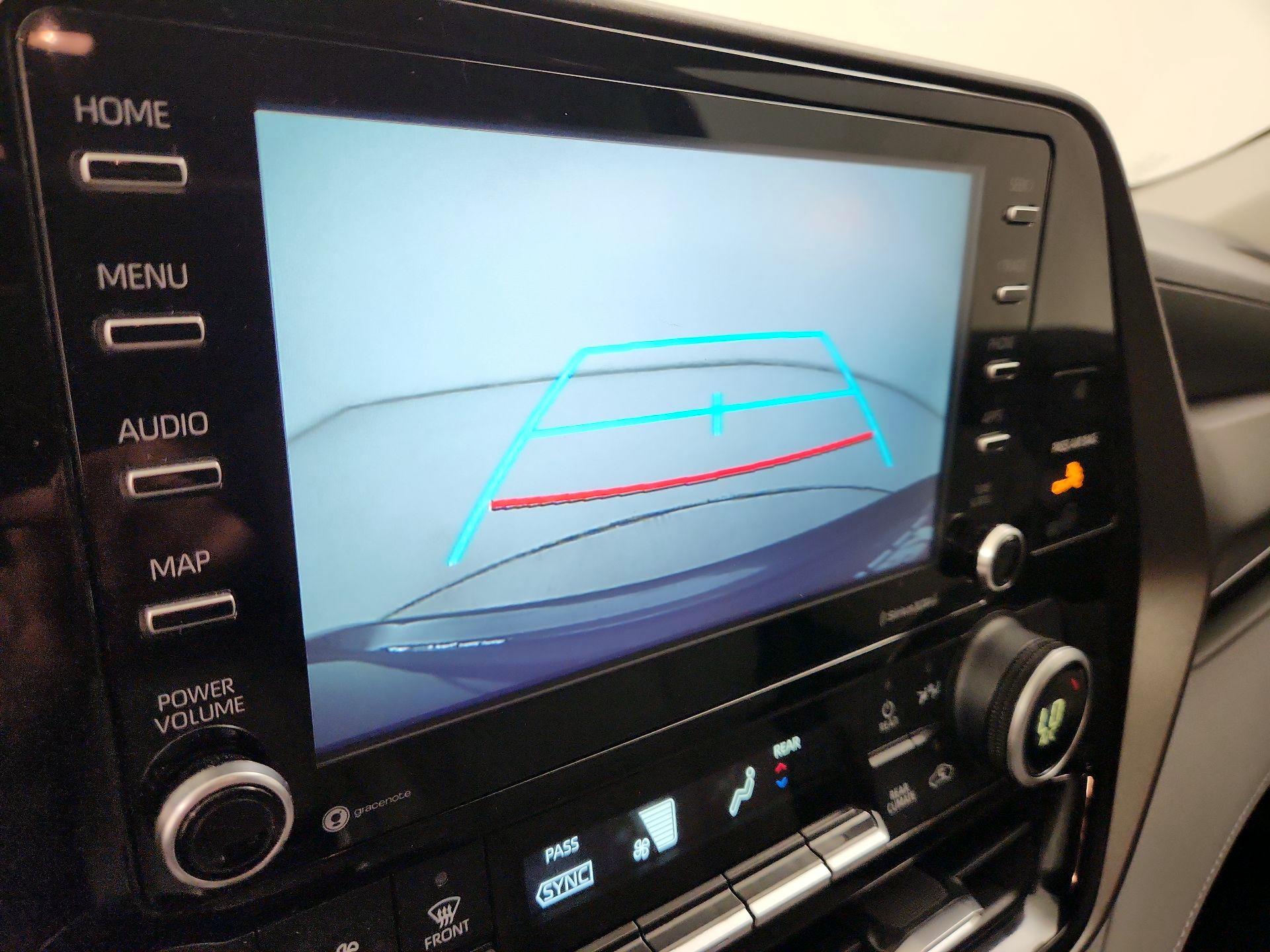 Thumbnail: 2020 Toyota Highlander - 14