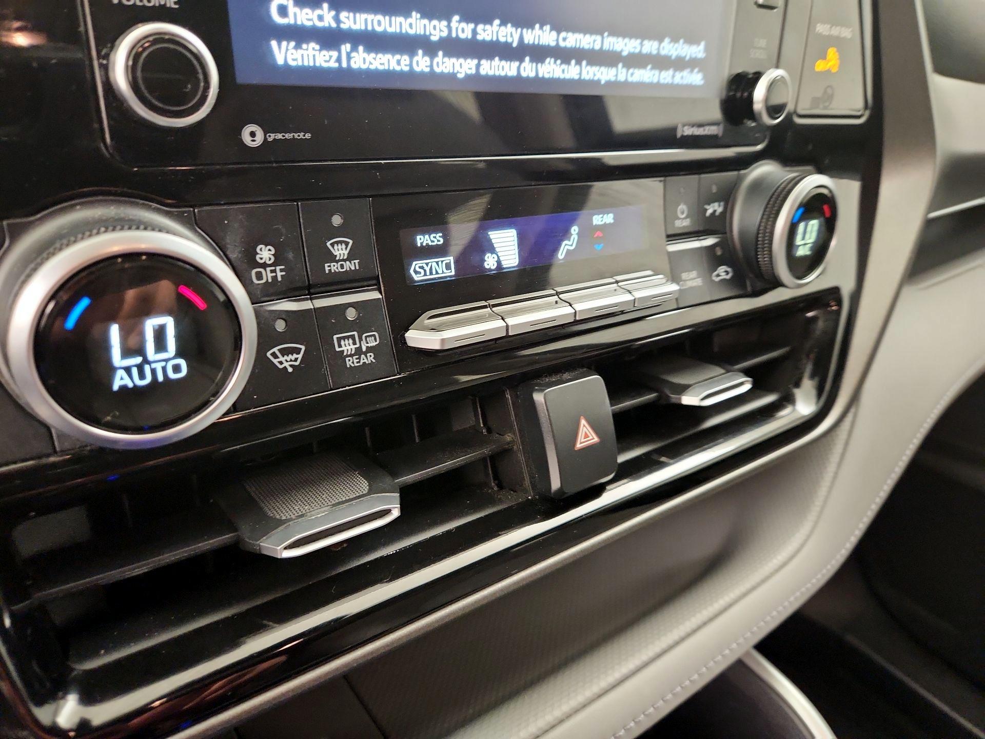 Thumbnail: 2020 Toyota Highlander - 16