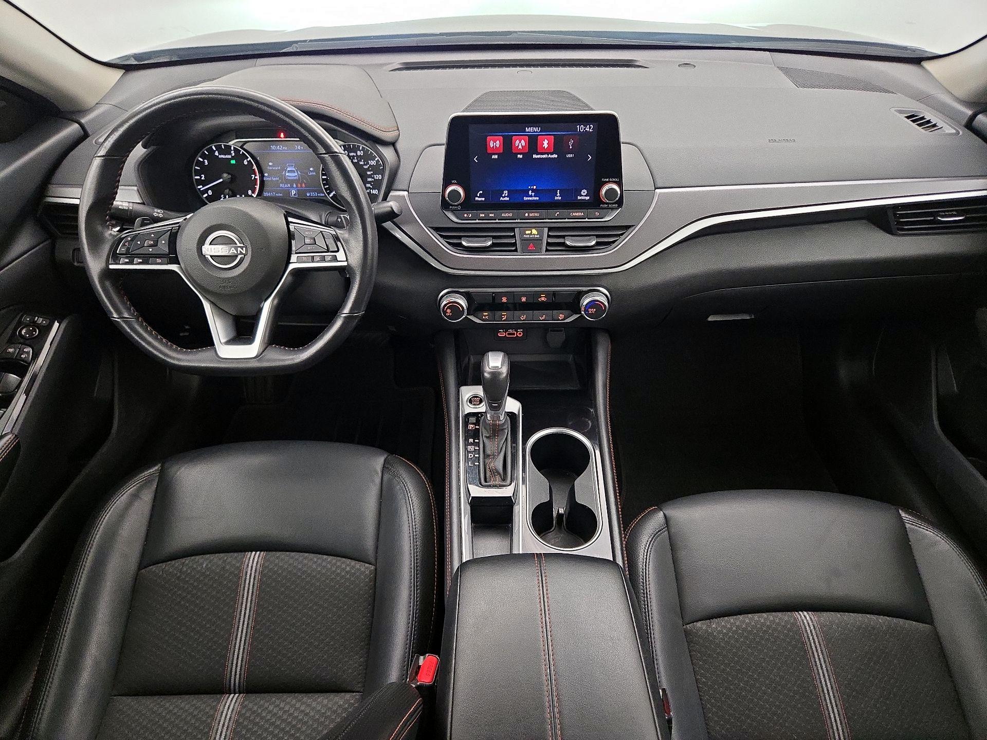 Thumbnail: 2025 Nissan Altima - 9