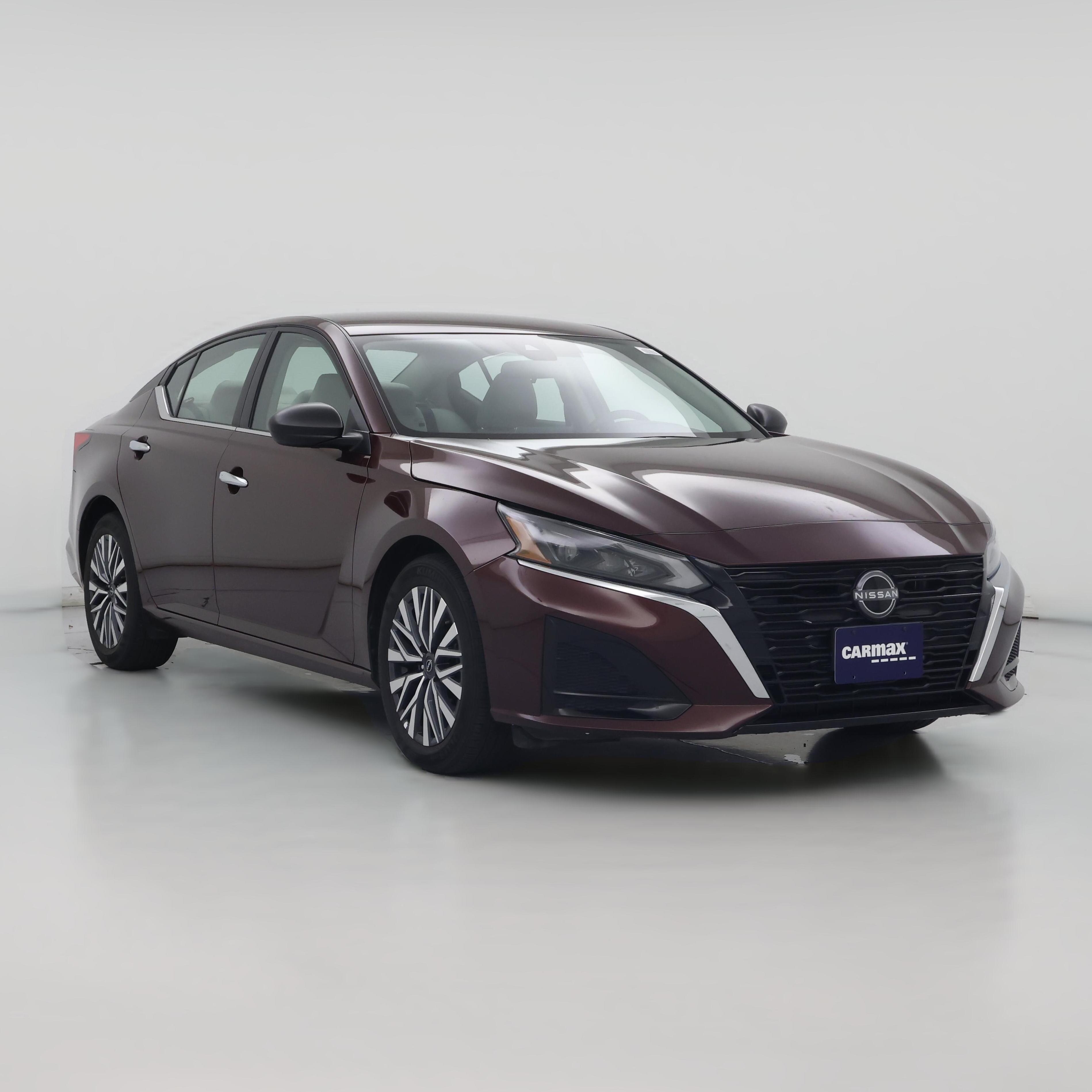 Thumbnail: 2025 Nissan Altima - 1