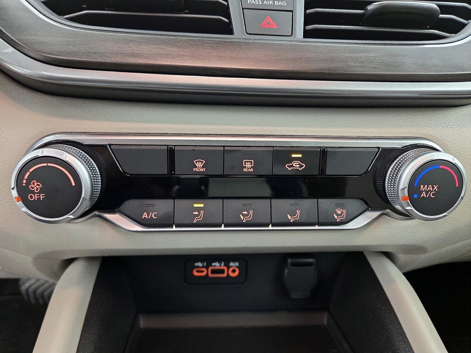 2025 Nissan Altima SV - Photo 17