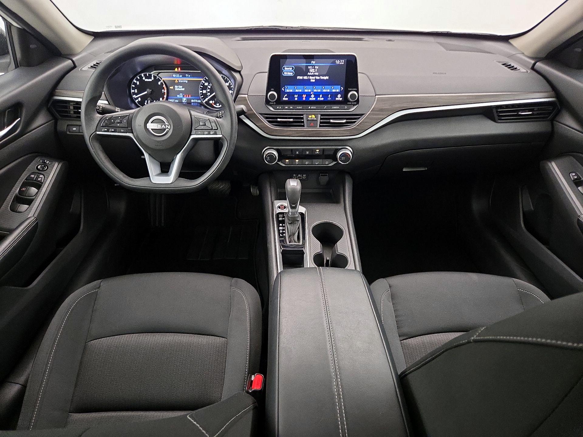 Thumbnail: 2025 Nissan Altima - 9
