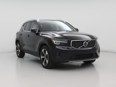 2025 Volvo XC40 B5 Plus Bright Theme
