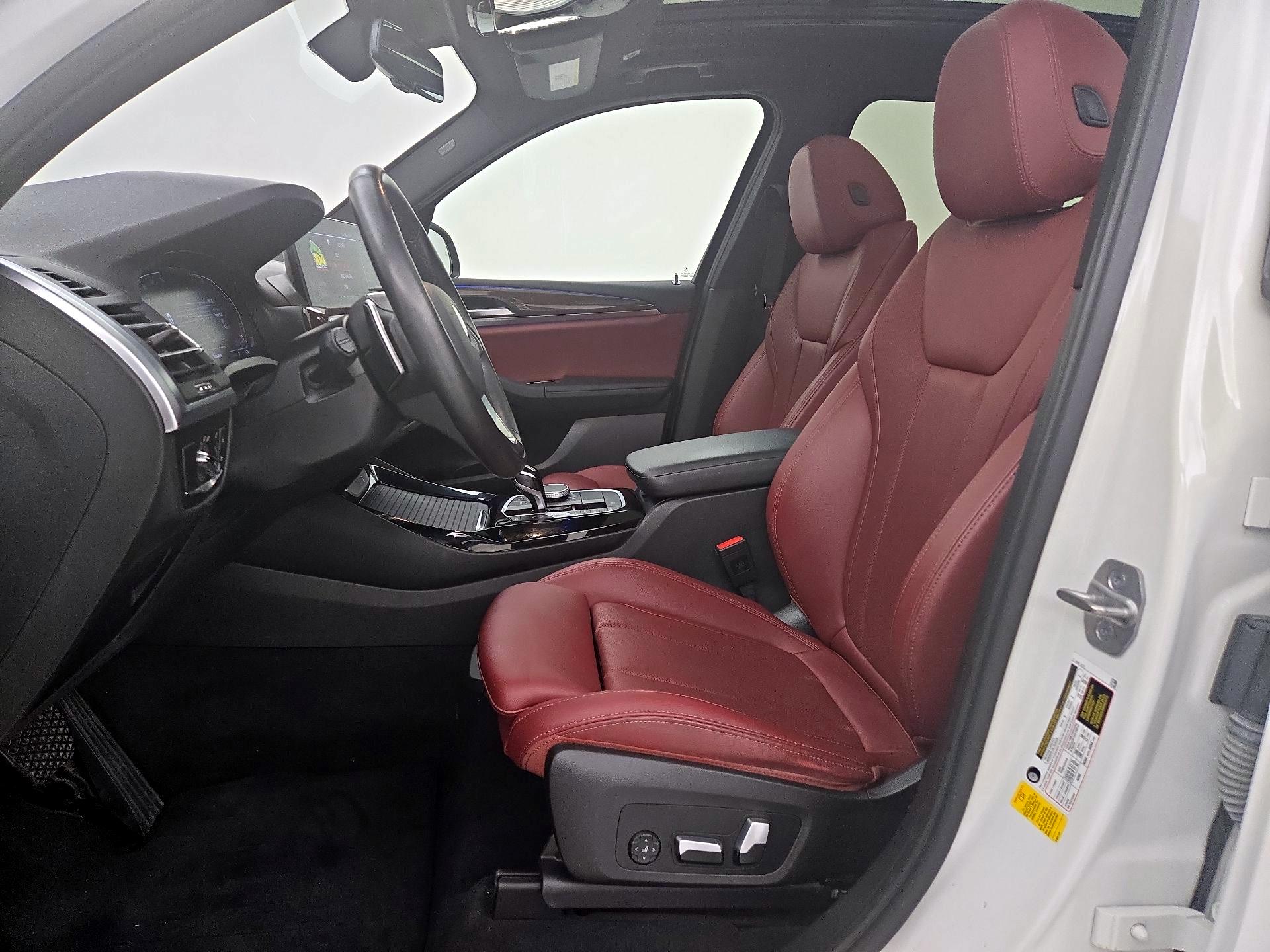 Thumbnail: 2023 BMW X3 - 11
