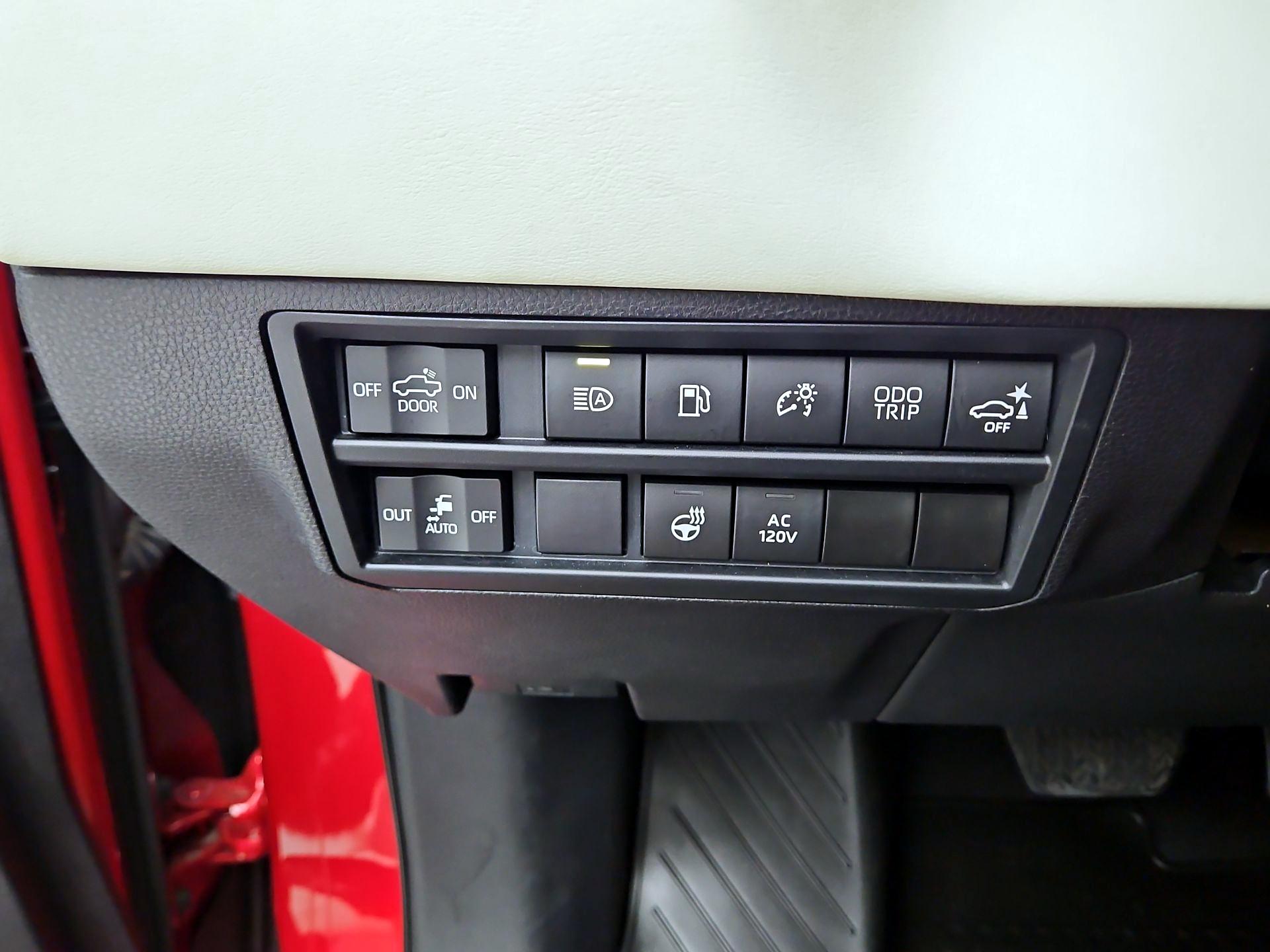 Thumbnail: 2023 Toyota Tundra - 13