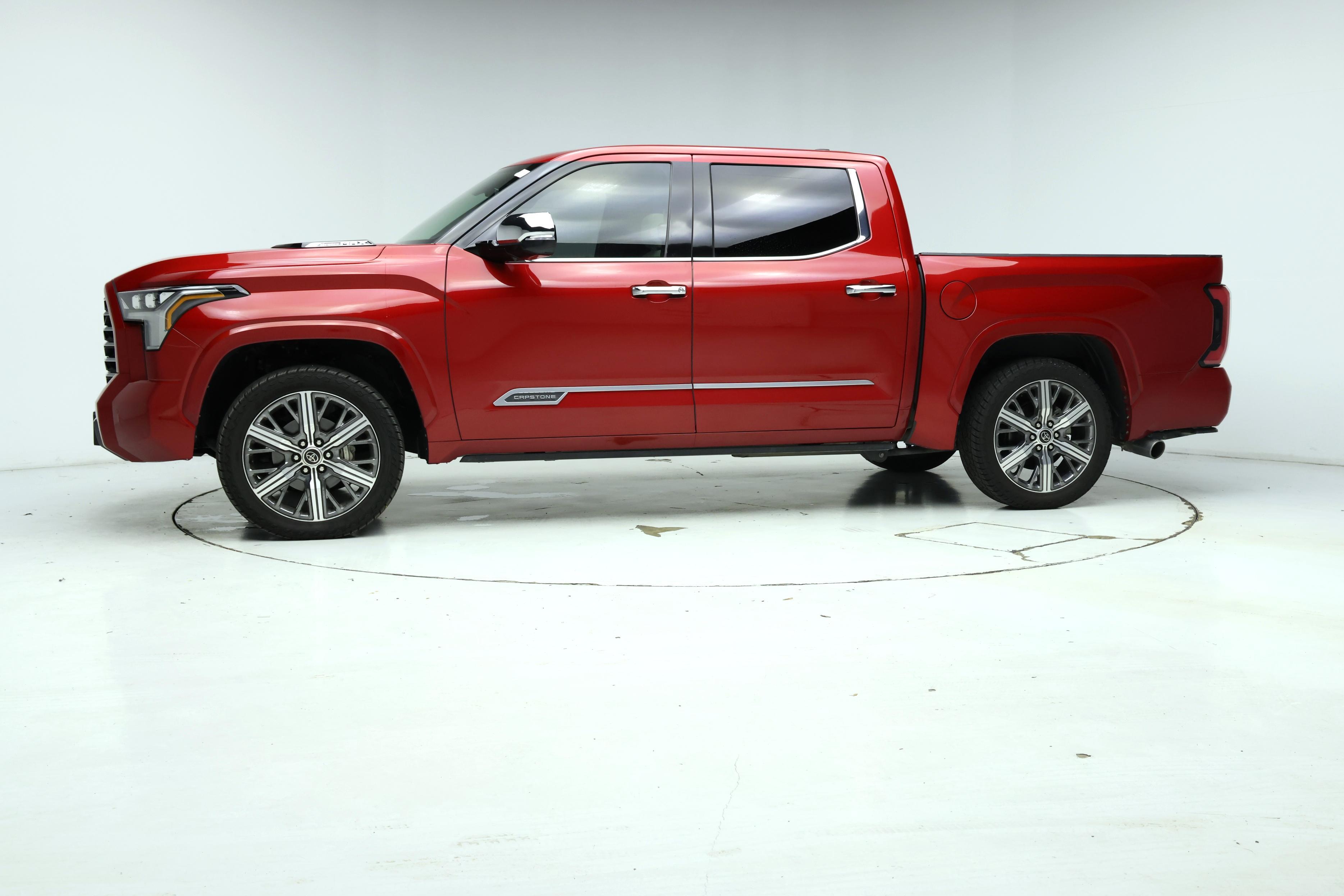 Thumbnail: 2023 Toyota Tundra - 3