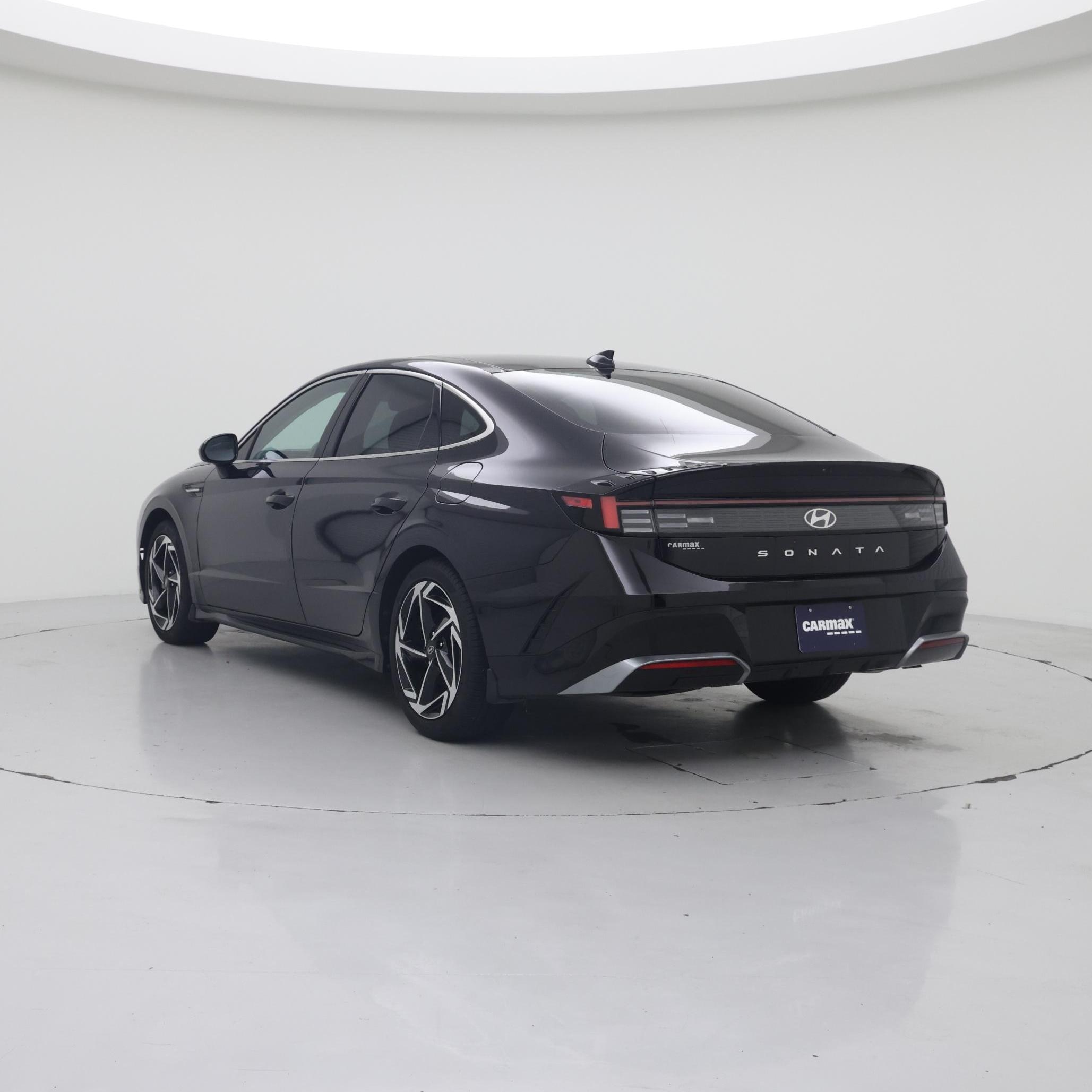 Thumbnail: 2024 Hyundai Sonata - 2