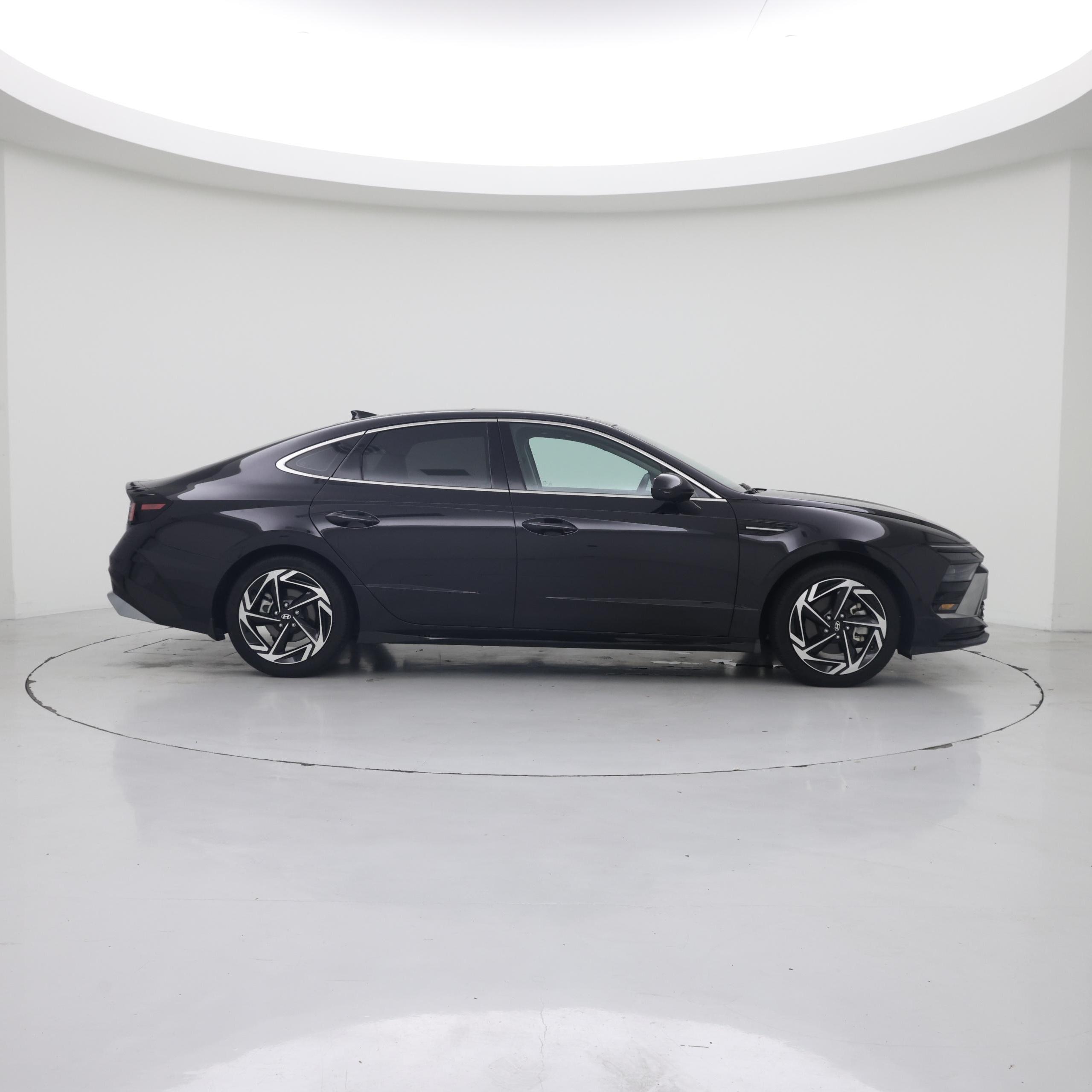 Thumbnail: 2024 Hyundai Sonata - 7