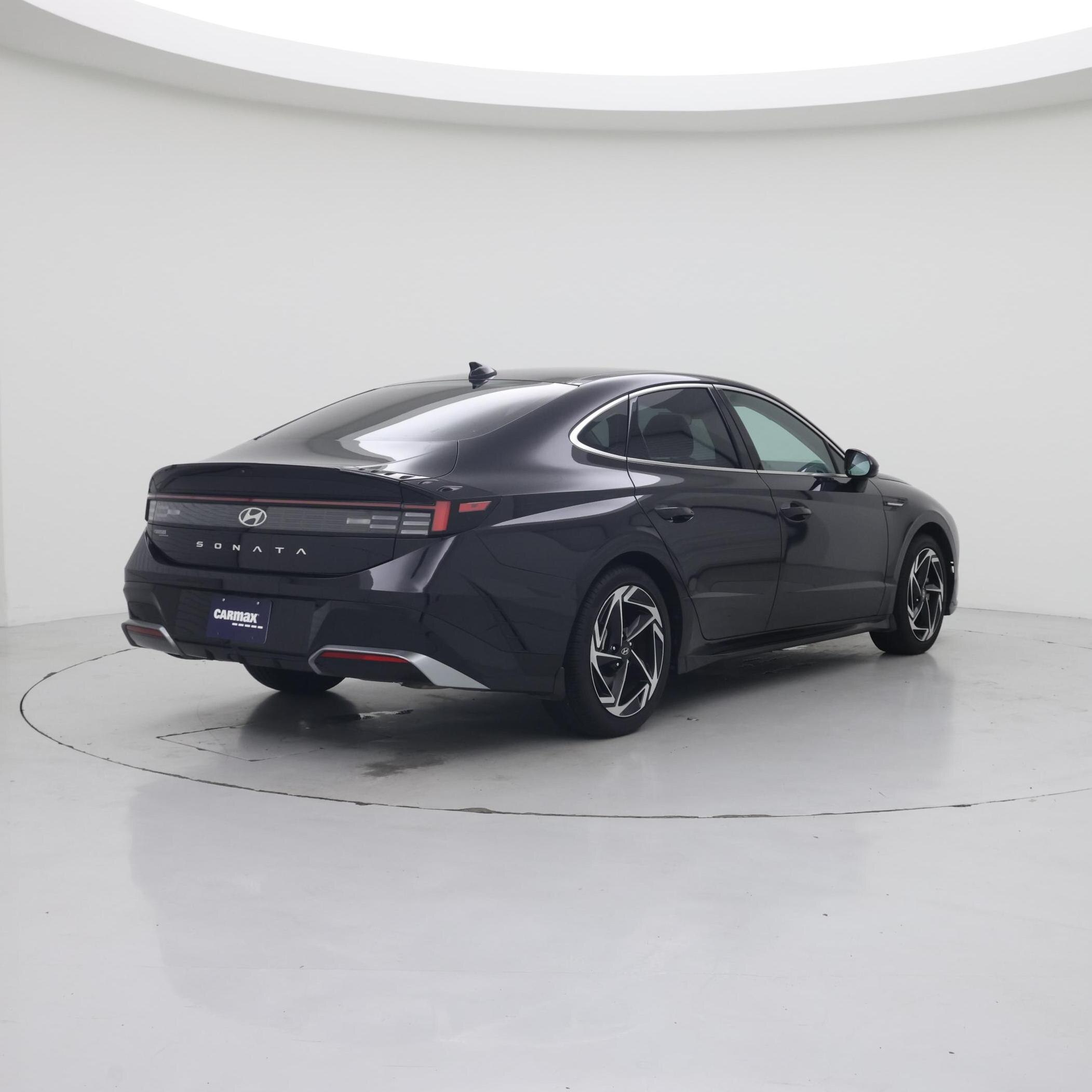 Thumbnail: 2024 Hyundai Sonata - 8