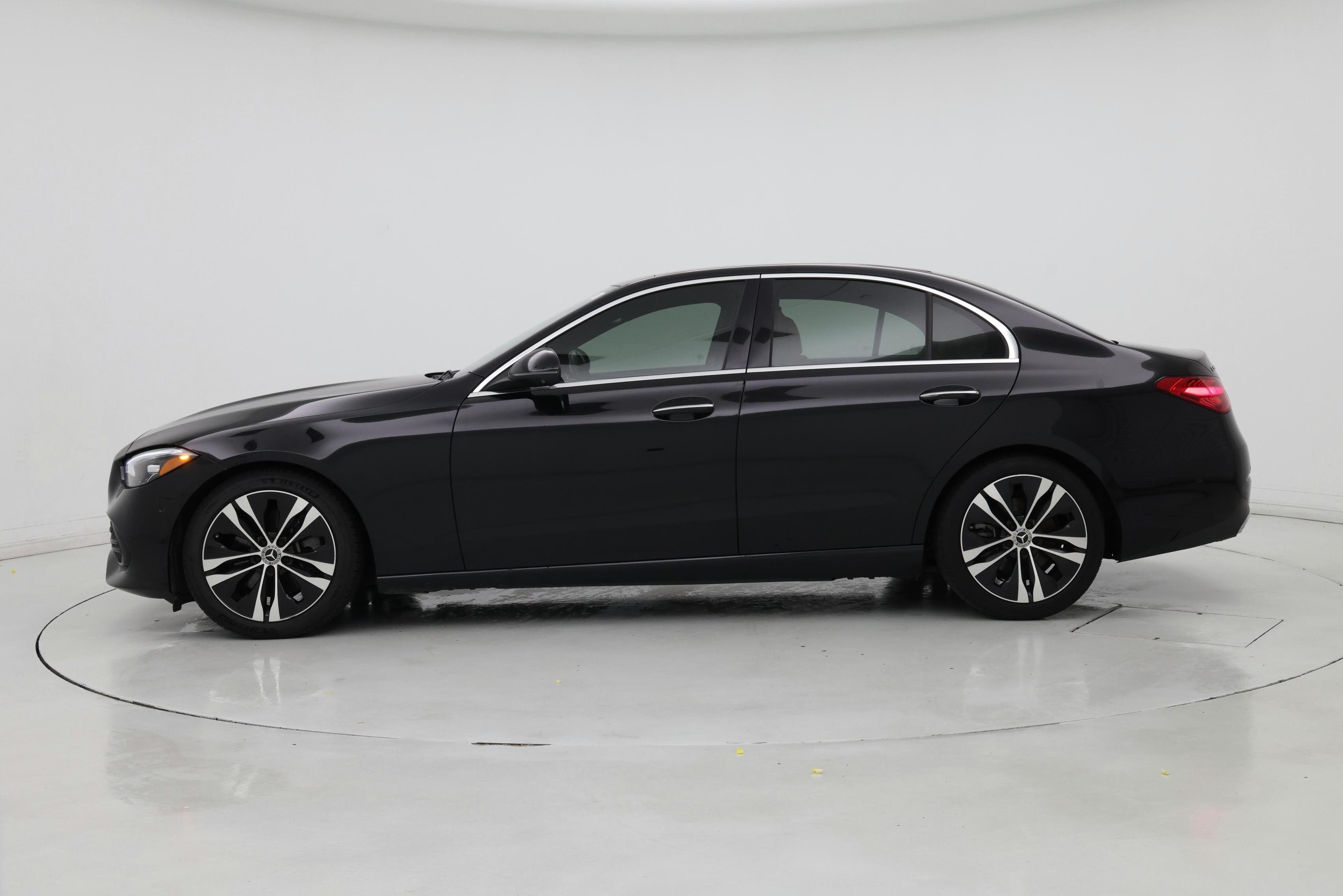 Thumbnail: 2022 Mercedes-Benz C-Class - 3