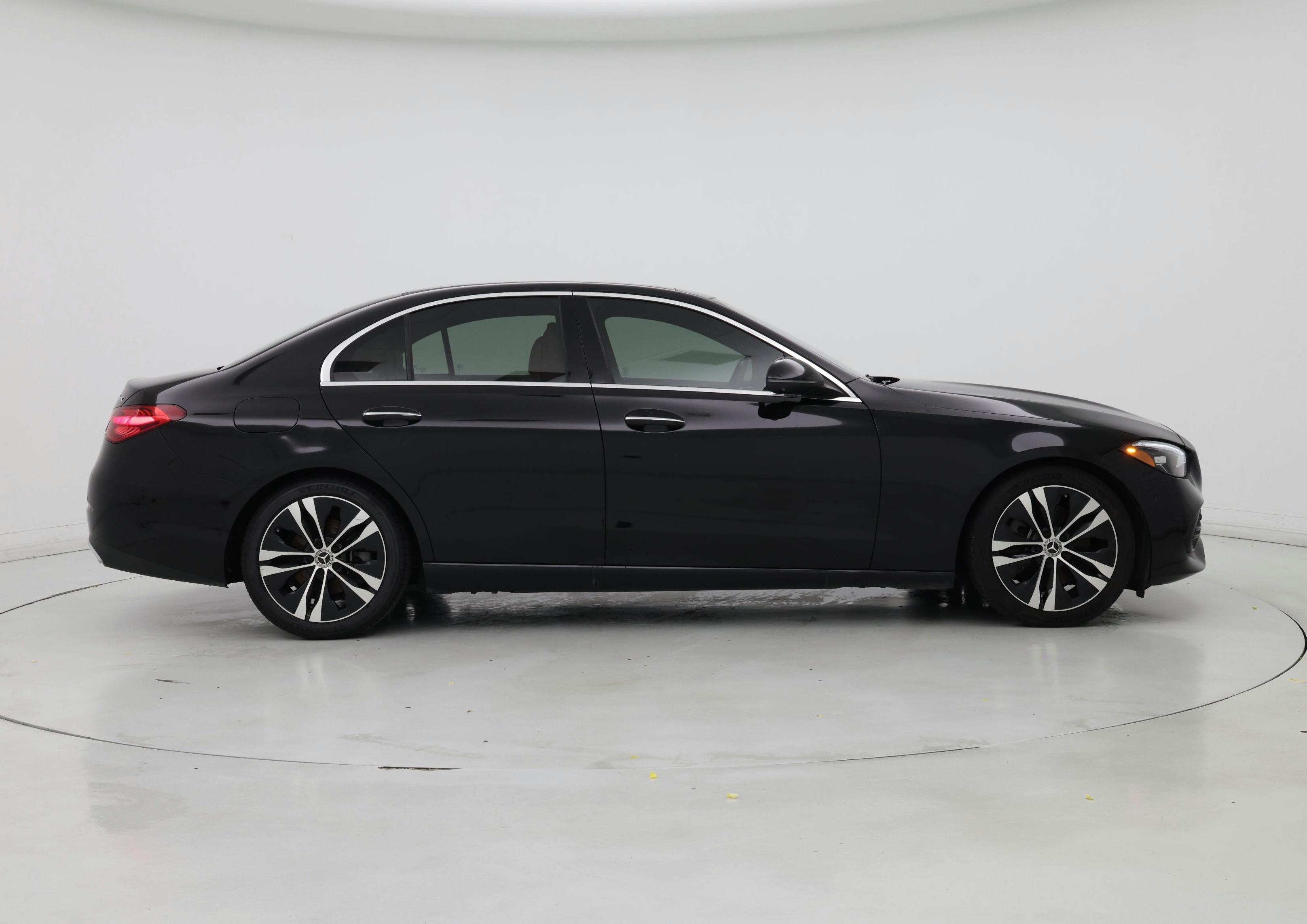 Thumbnail: 2022 Mercedes-Benz C-Class - 7
