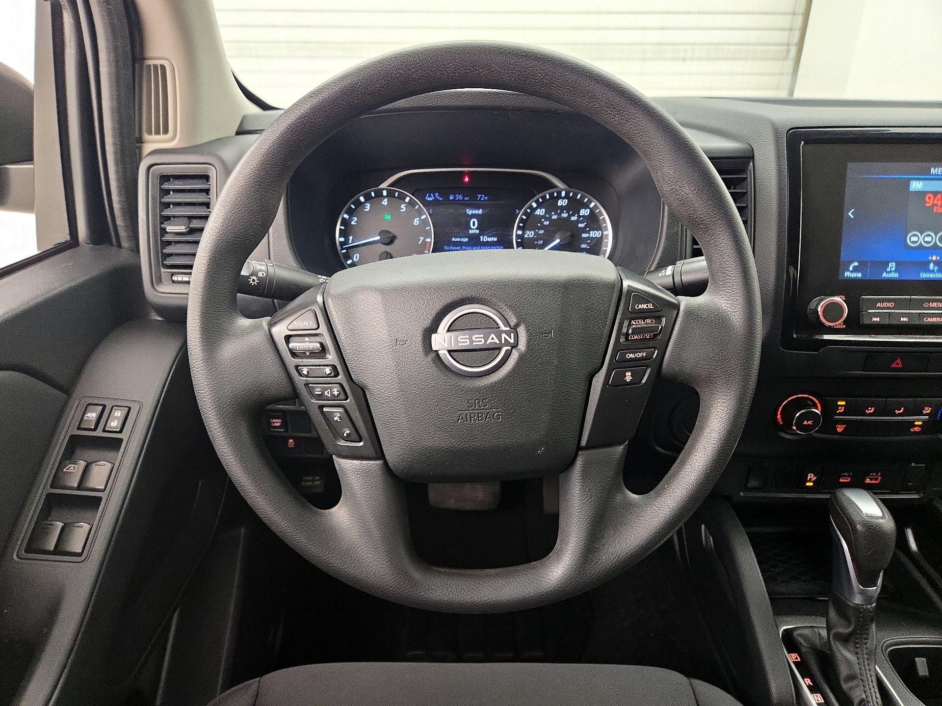 Thumbnail: 2022 Nissan Frontier - 10