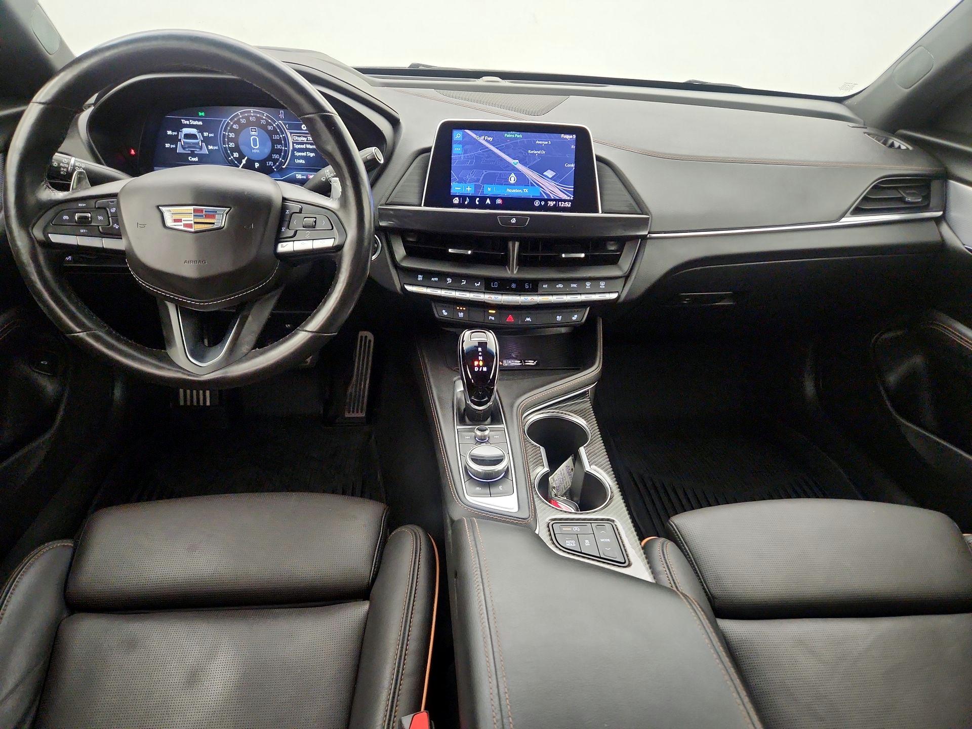 Thumbnail: 2024 Cadillac CT4 - 9