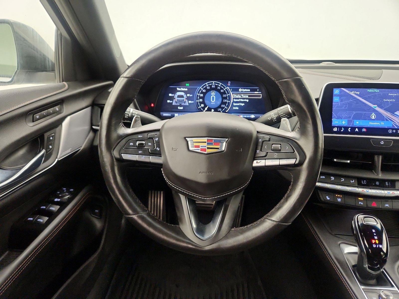 2024 Cadillac CT4 V-Series - Photo 11