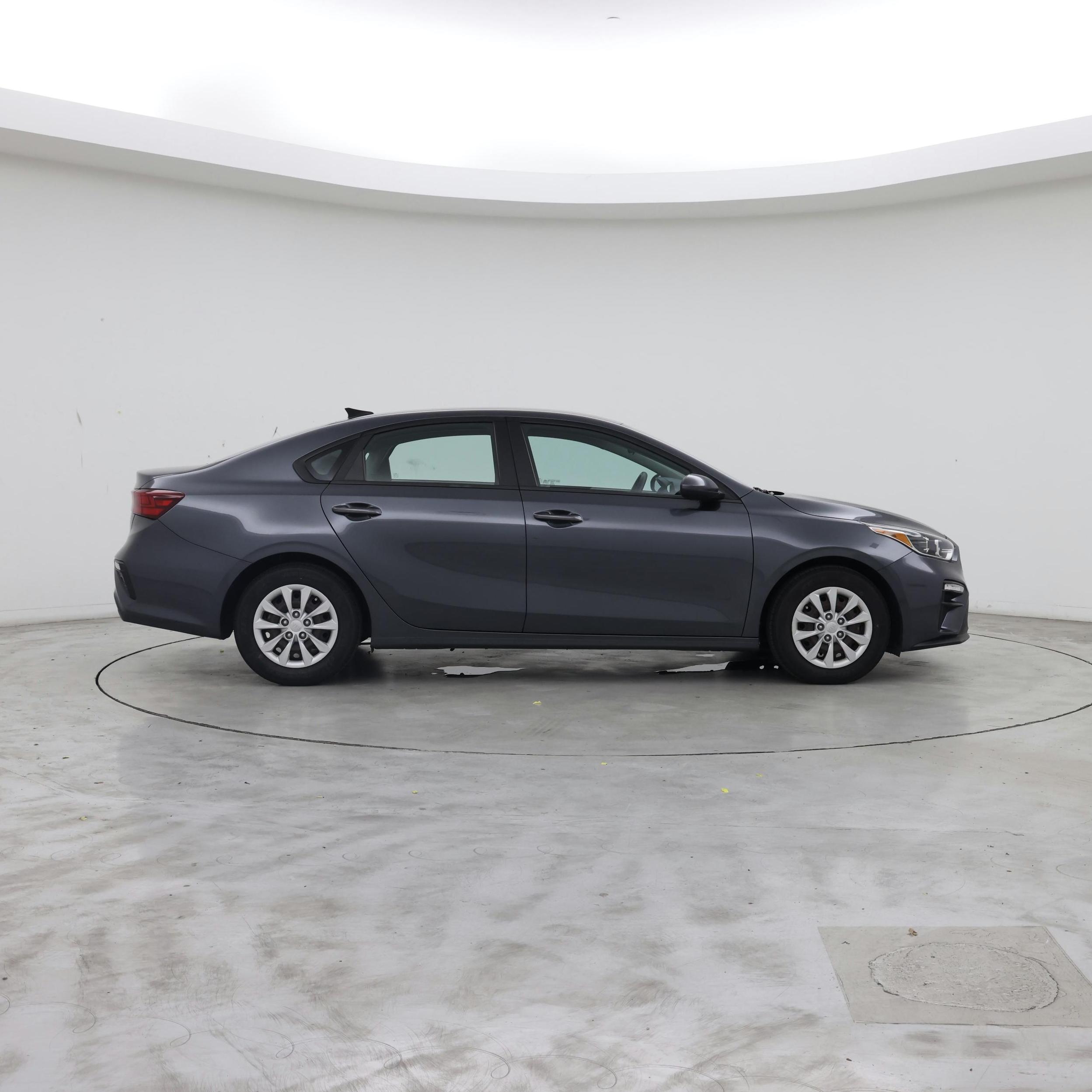 Thumbnail: 2021 Kia Forte - 7