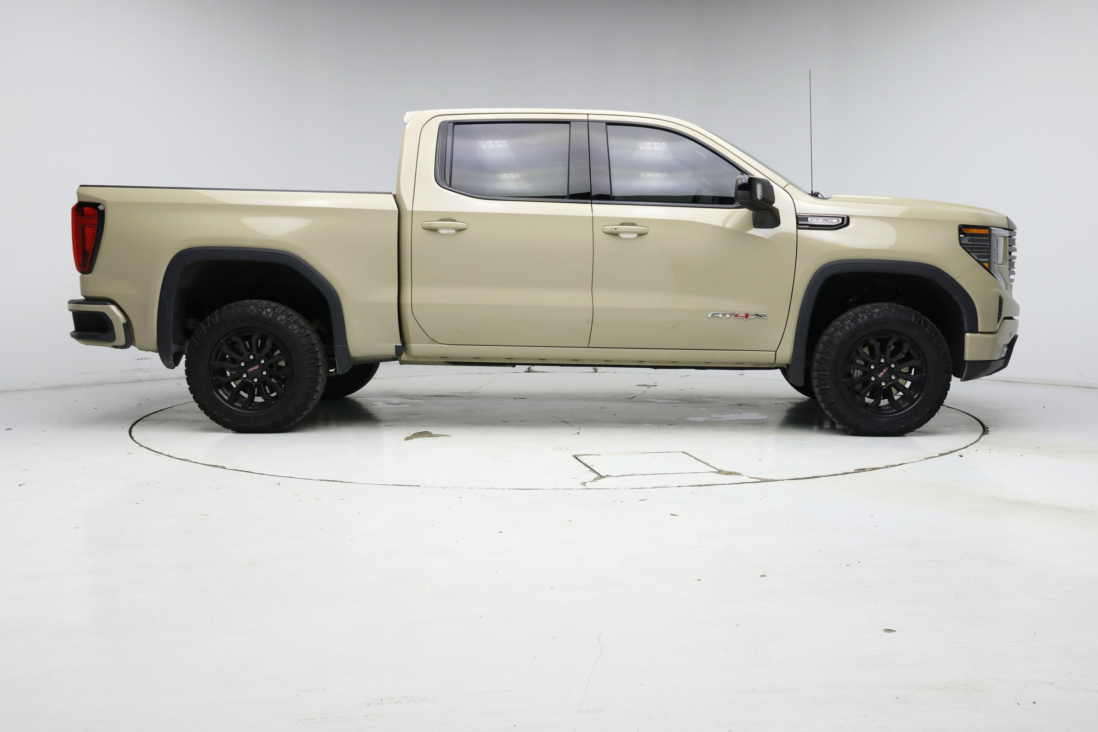 Thumbnail: 2023 GMC Sierra 1500 - 7