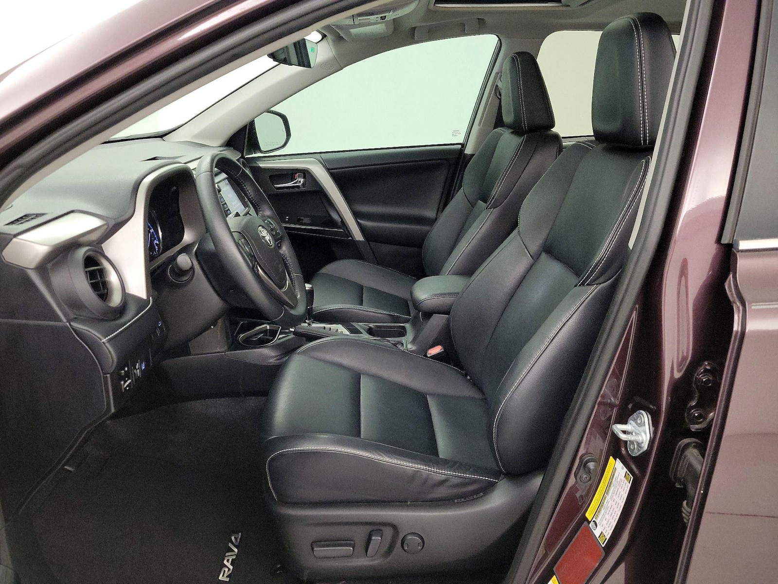 2016 Toyota RAV4 Limited - Photo 12