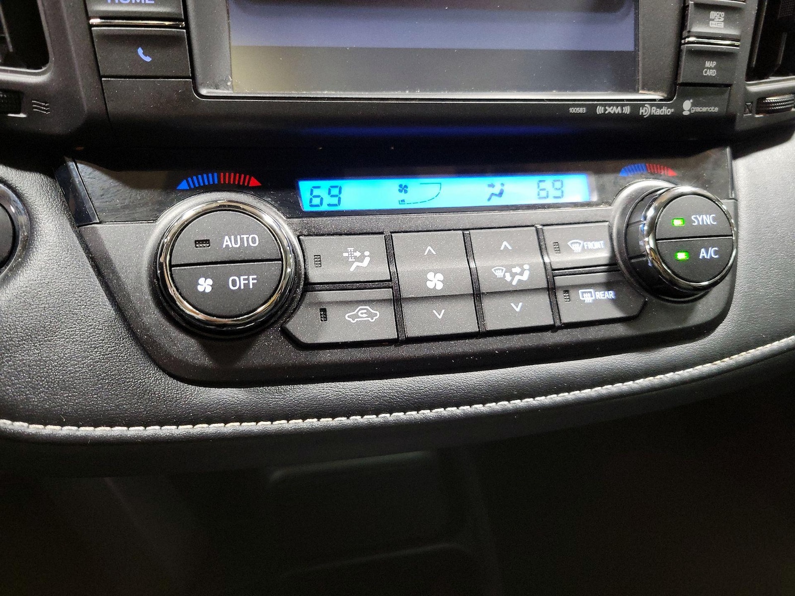 2016 Toyota RAV4 Limited - Photo 17