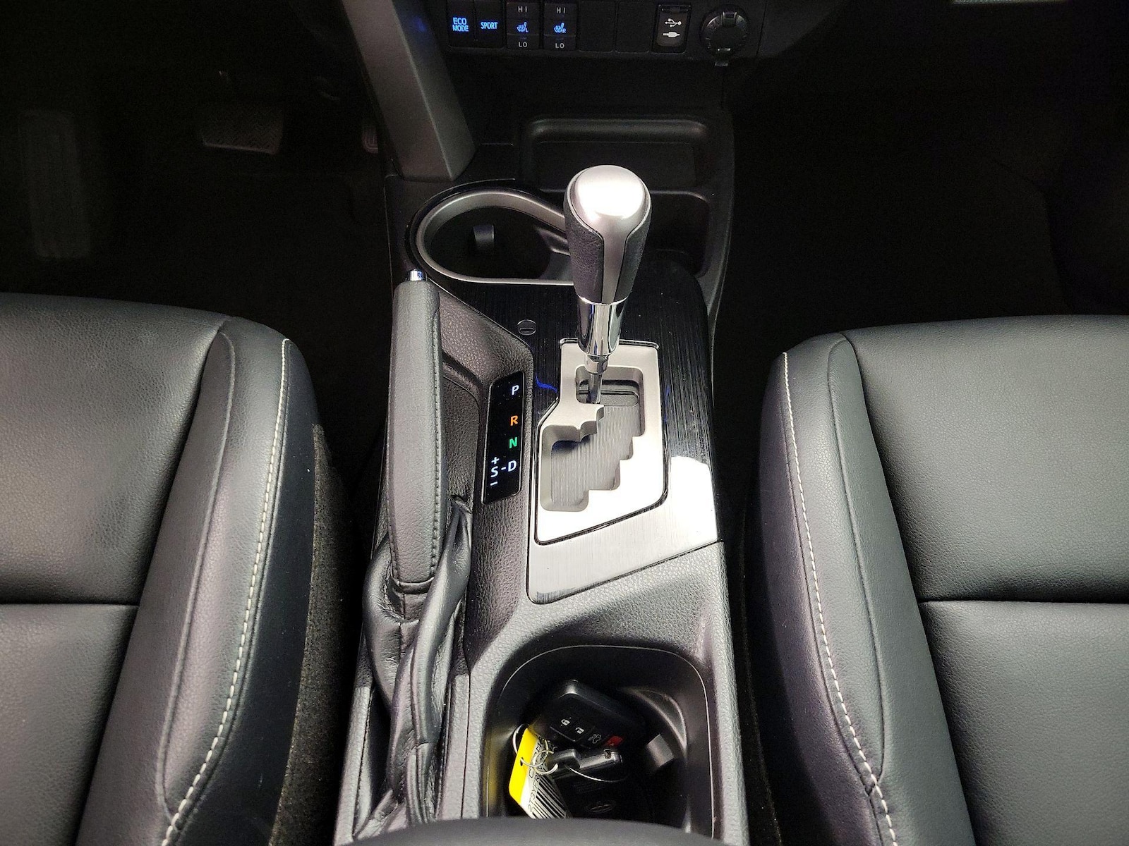 2016 Toyota RAV4 Limited - Photo 18