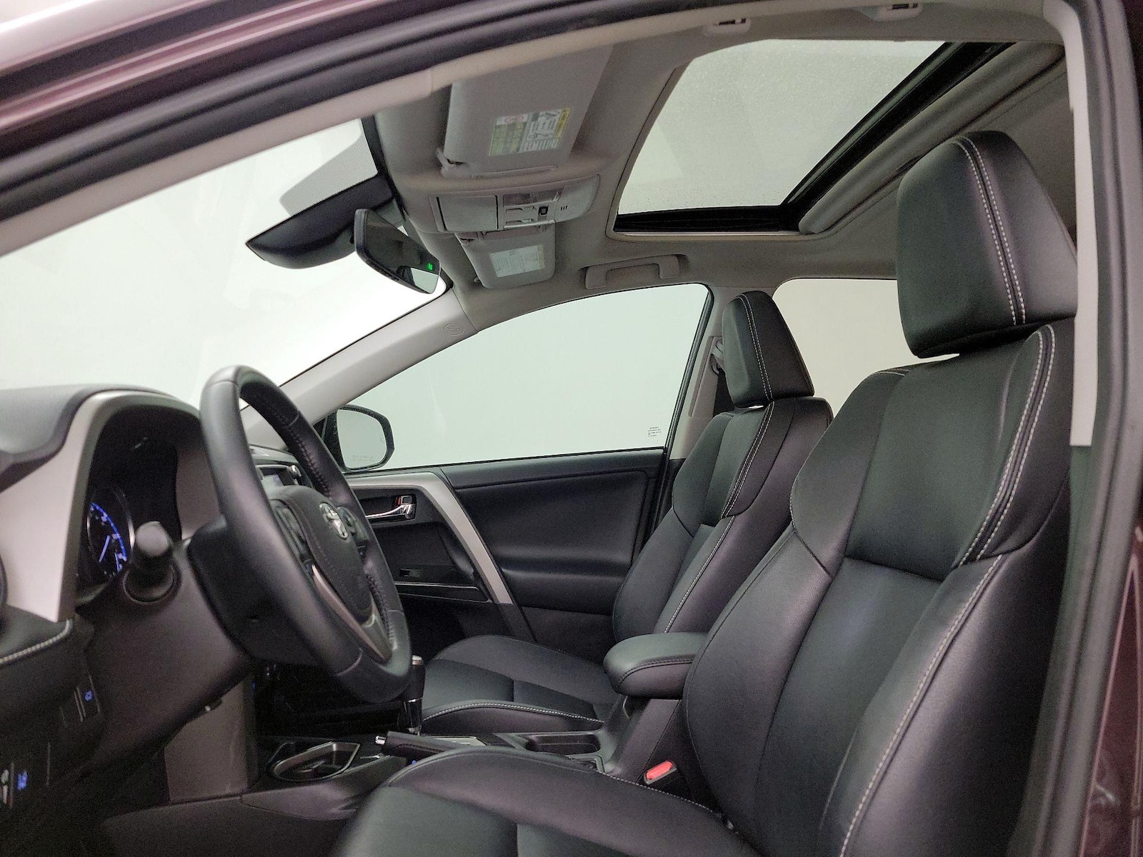 2016 Toyota RAV4 Limited - Photo 19