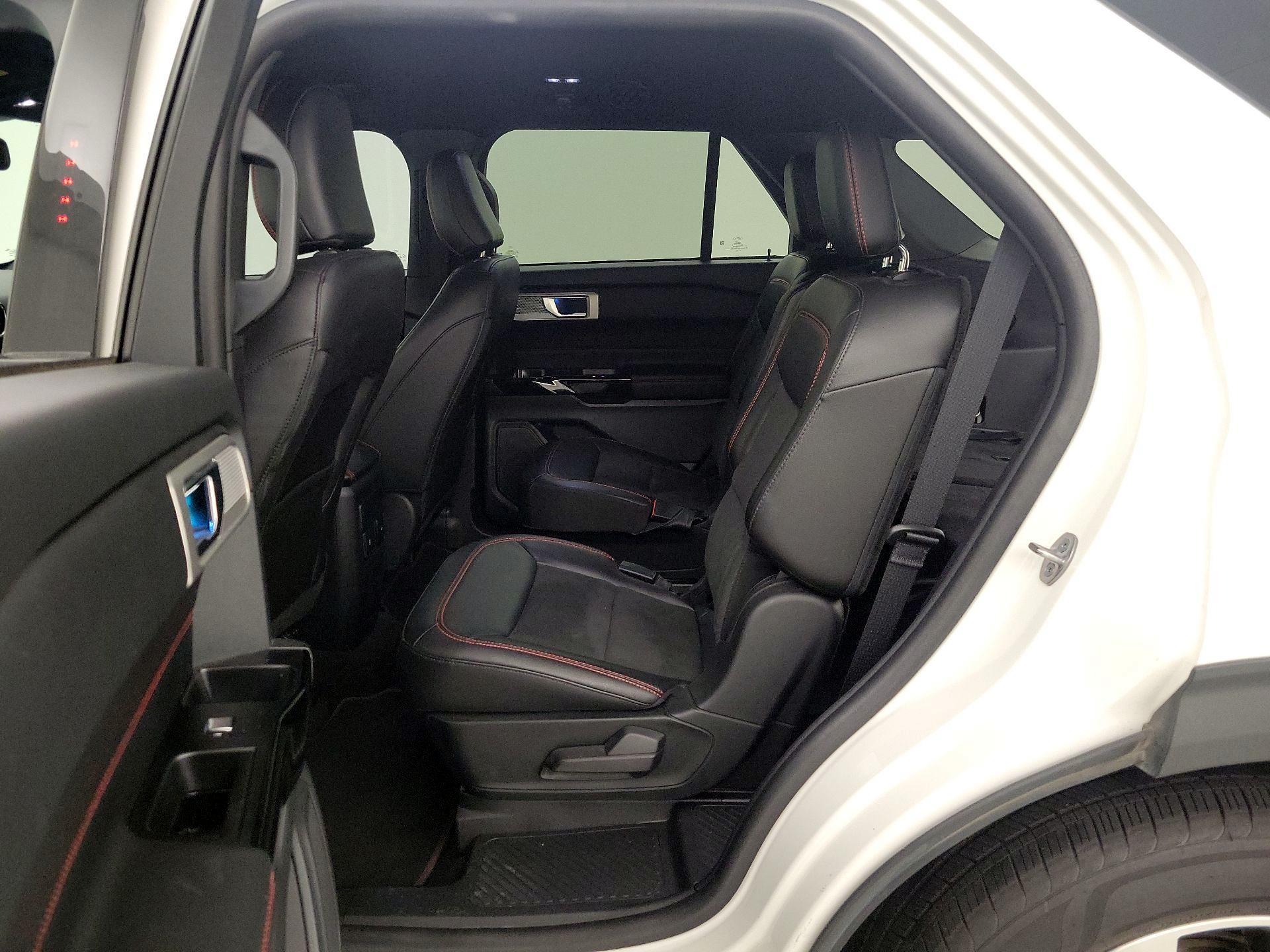 Thumbnail: 2022 Ford Explorer - 20
