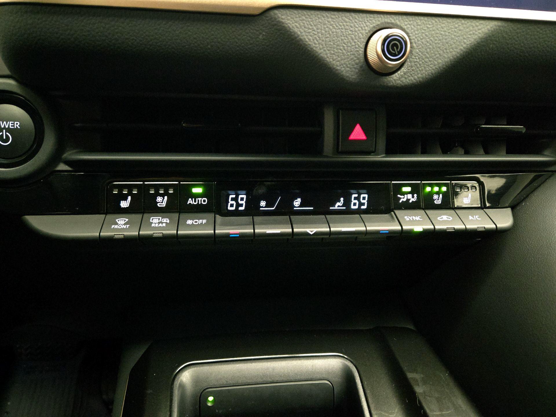 Thumbnail: 2026 Toyota Crown - 16