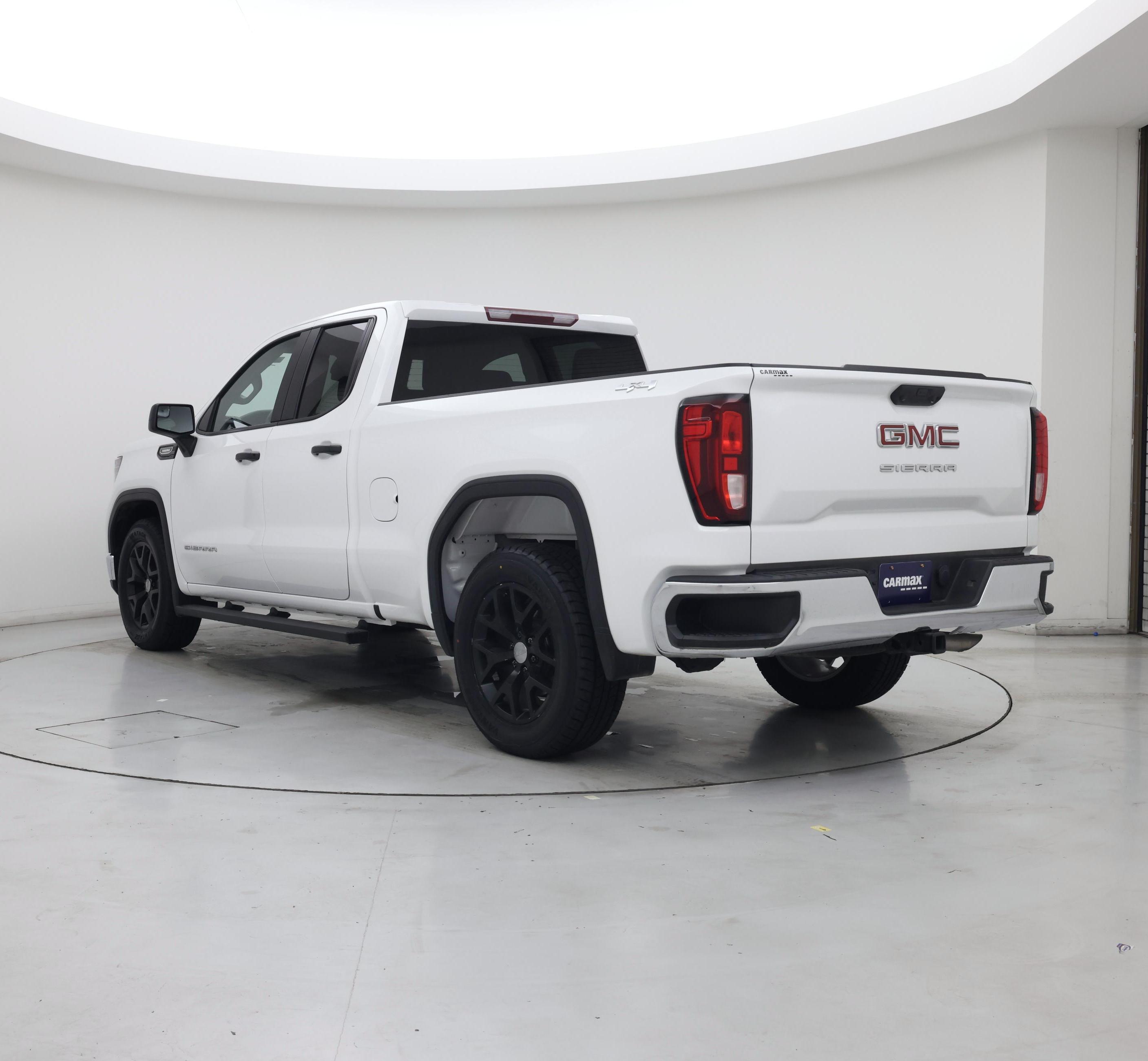 Thumbnail: 2024 GMC Sierra 1500 - 2