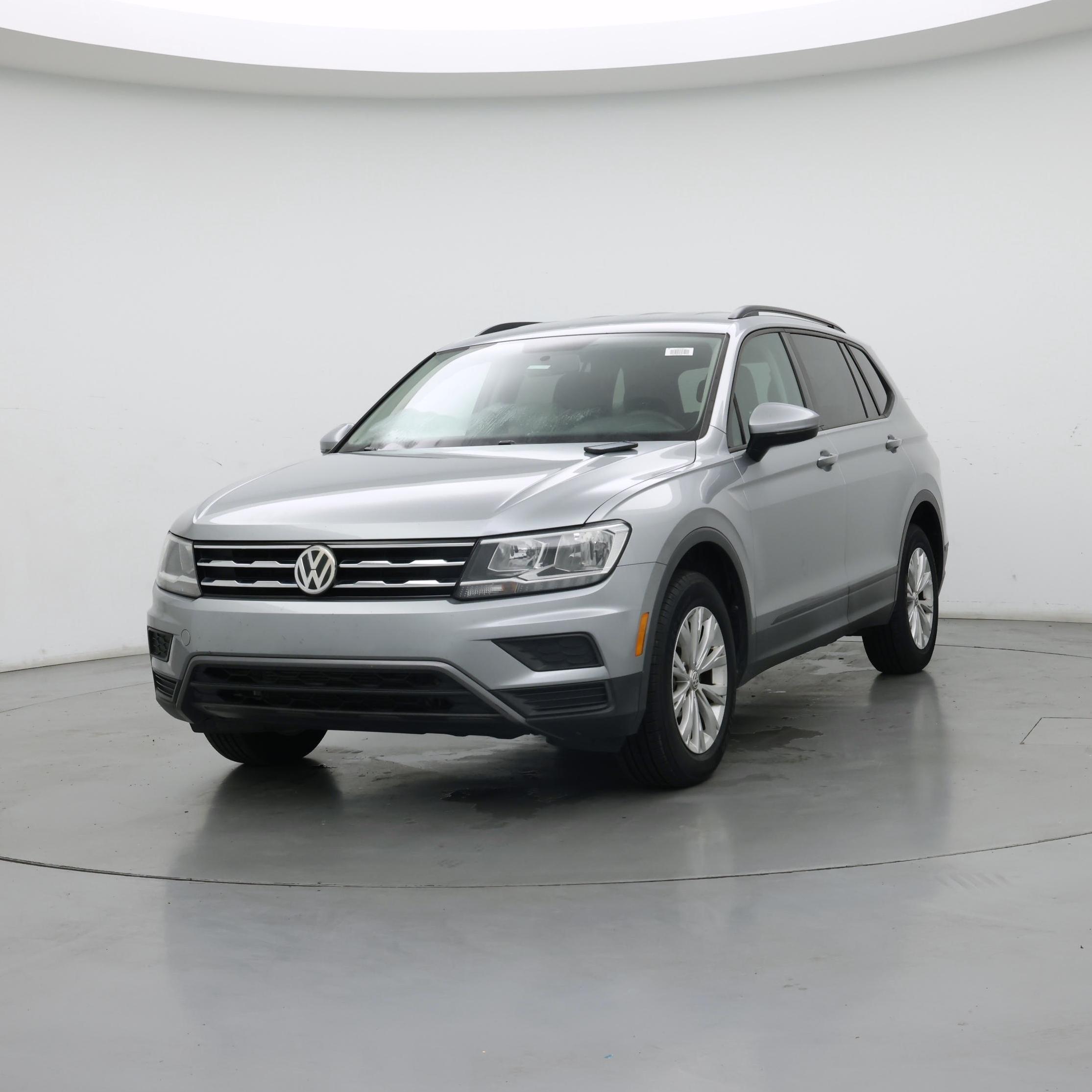 Thumbnail: 2020 Volkswagen Tiguan - 4