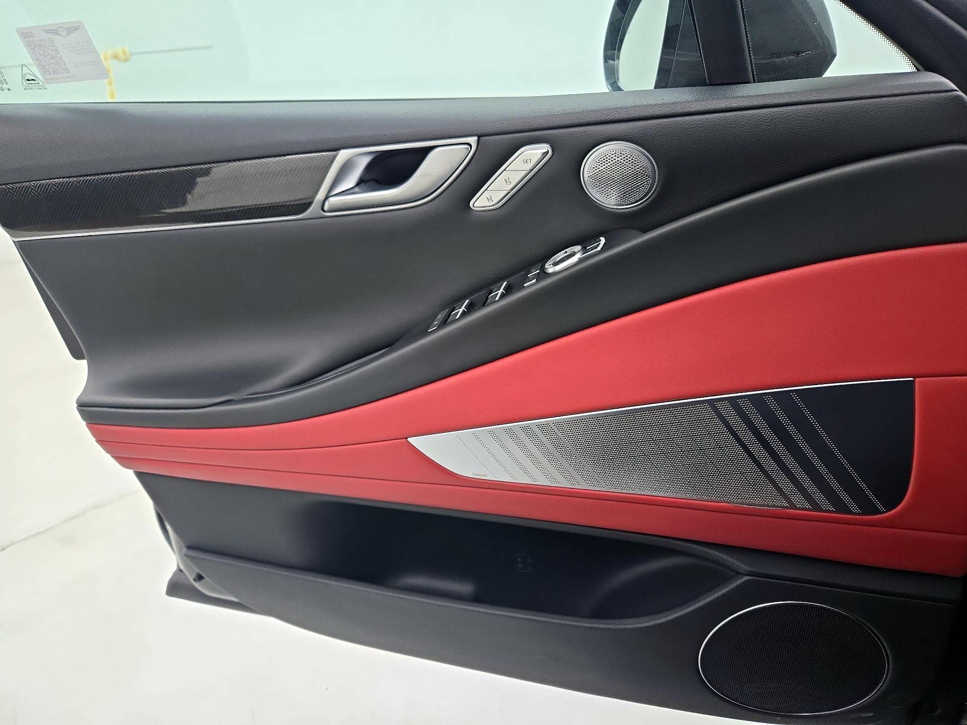 Thumbnail: 2024 Genesis G80 - 12
