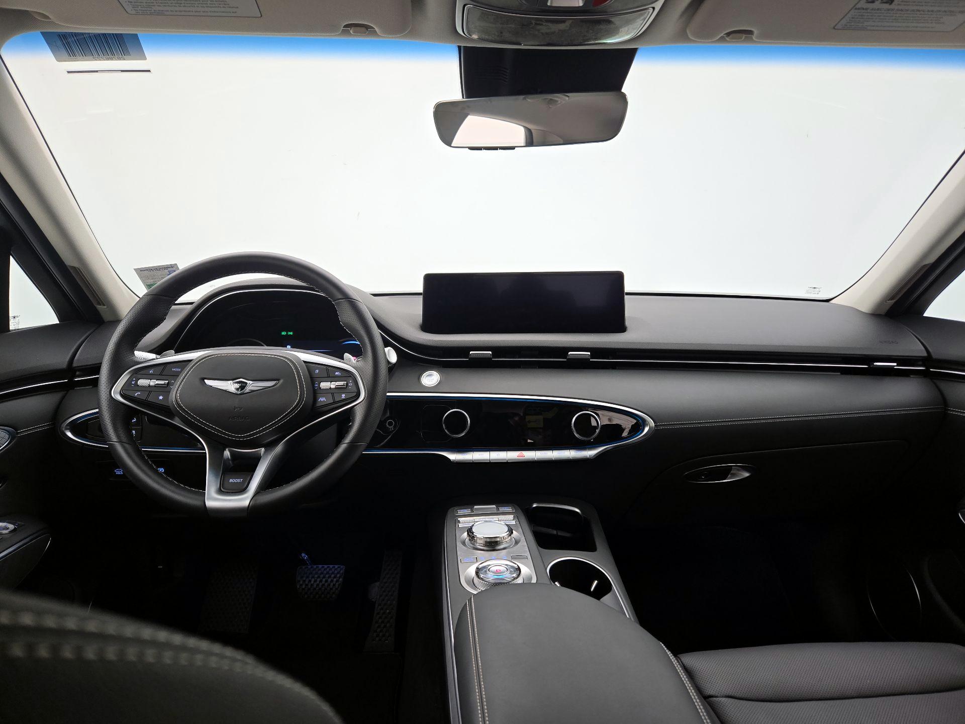 Thumbnail: 2024 Genesis GV70 - 9