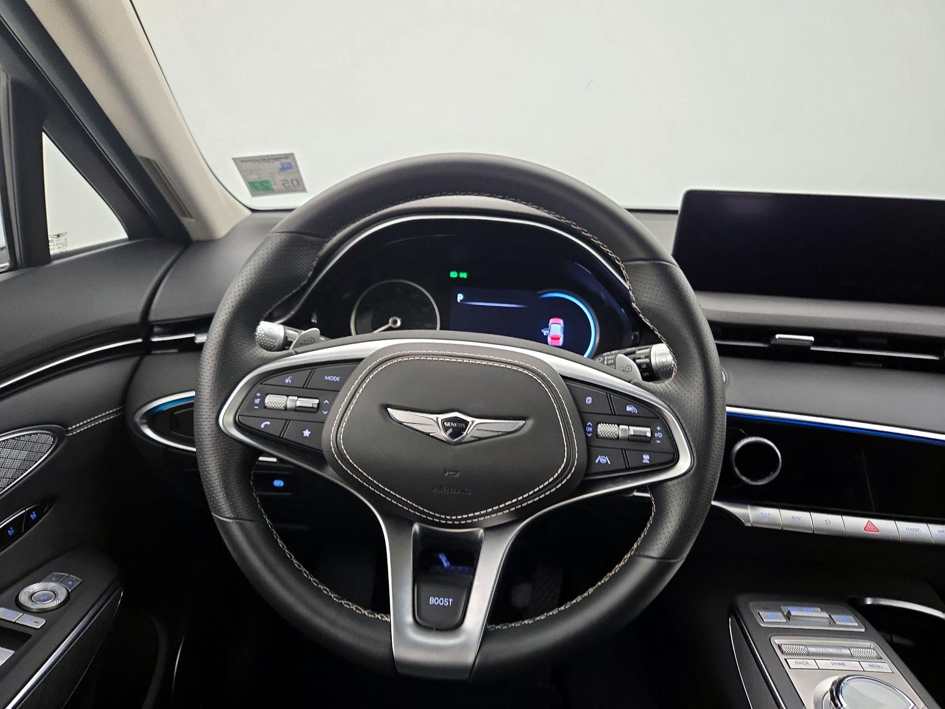 Thumbnail: 2024 Genesis GV70 - 10
