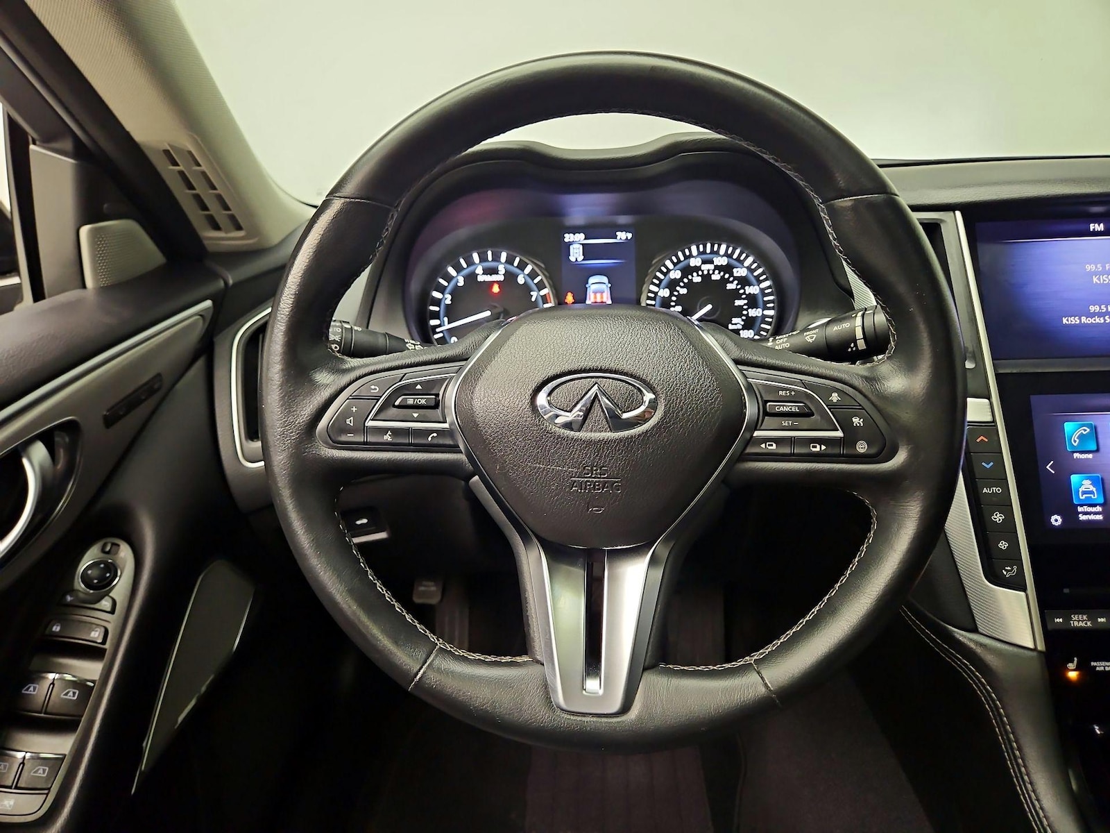 2023 INFINITI Q50 LUXE - Photo 11