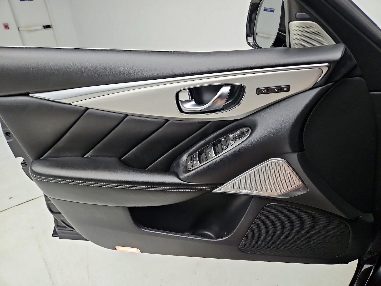 2023 INFINITI Q50 LUXE - Photo 13