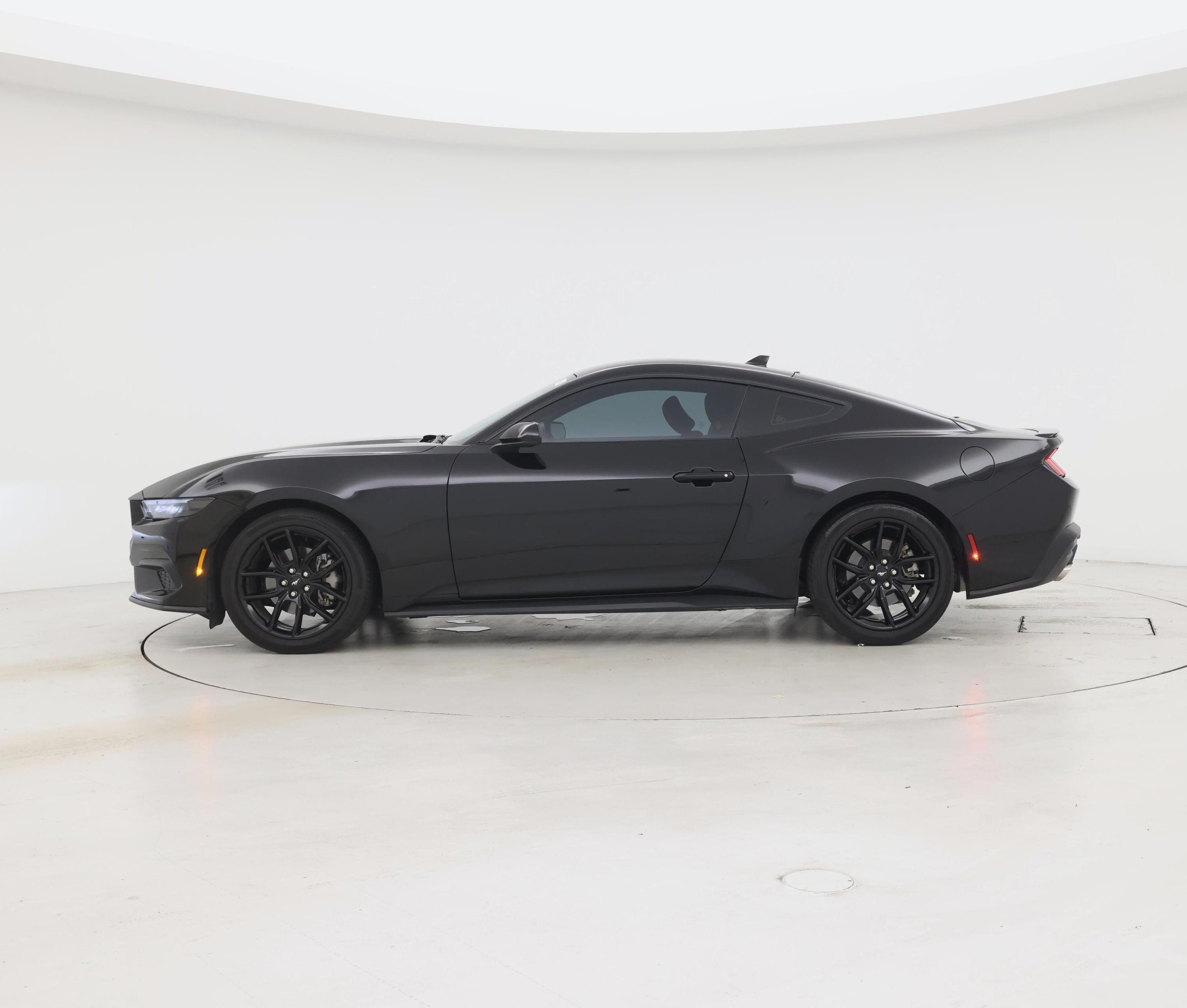 Thumbnail: 2025 Ford Mustang - 3