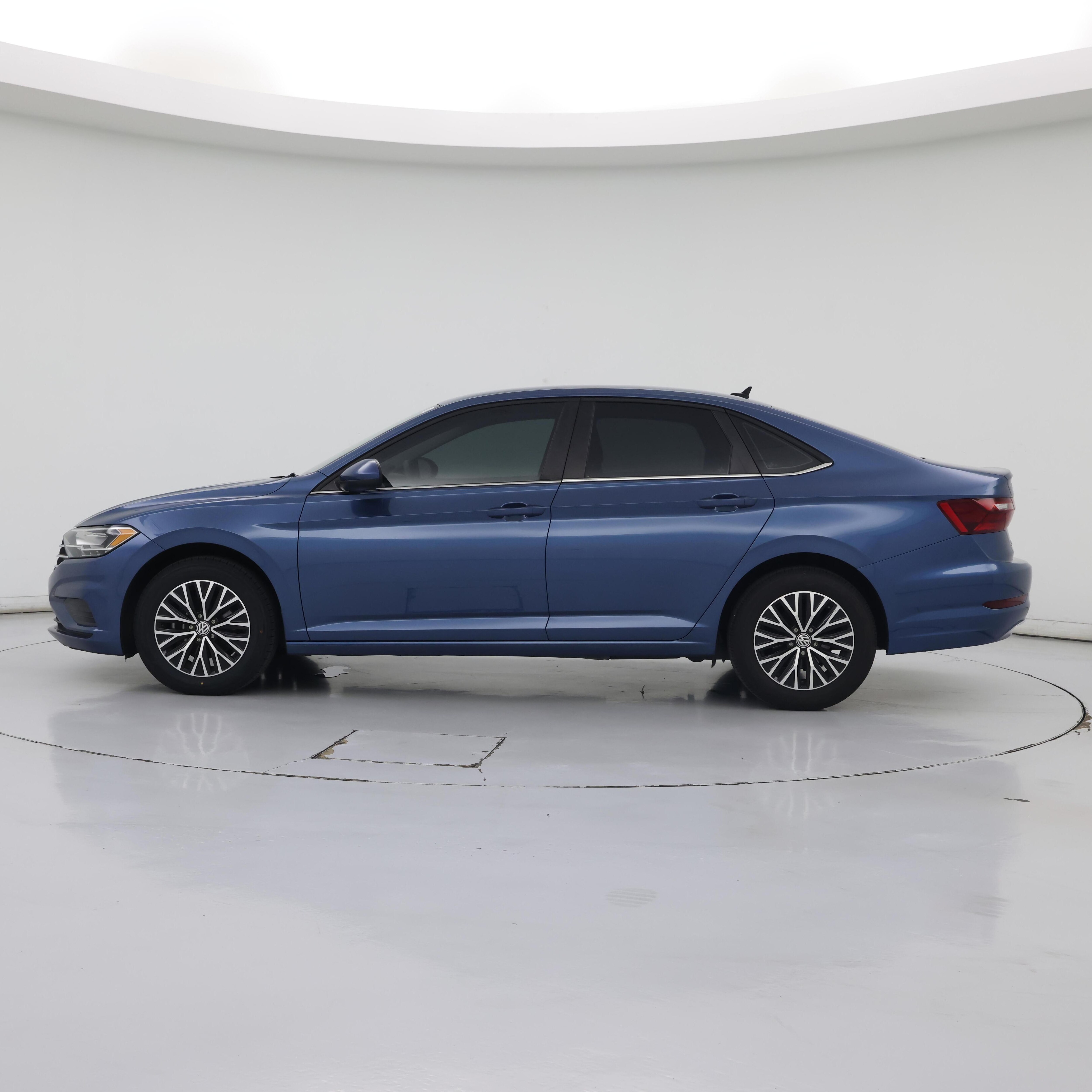 Thumbnail: 2021 Volkswagen Jetta - 3