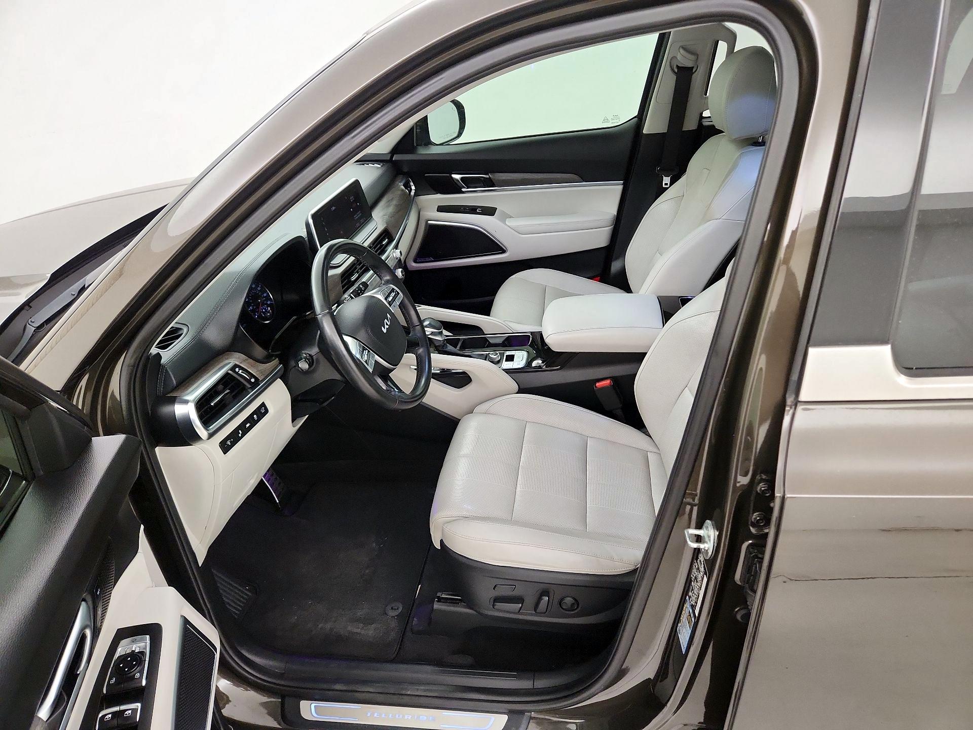 Thumbnail: 2022 Kia Telluride - 9
