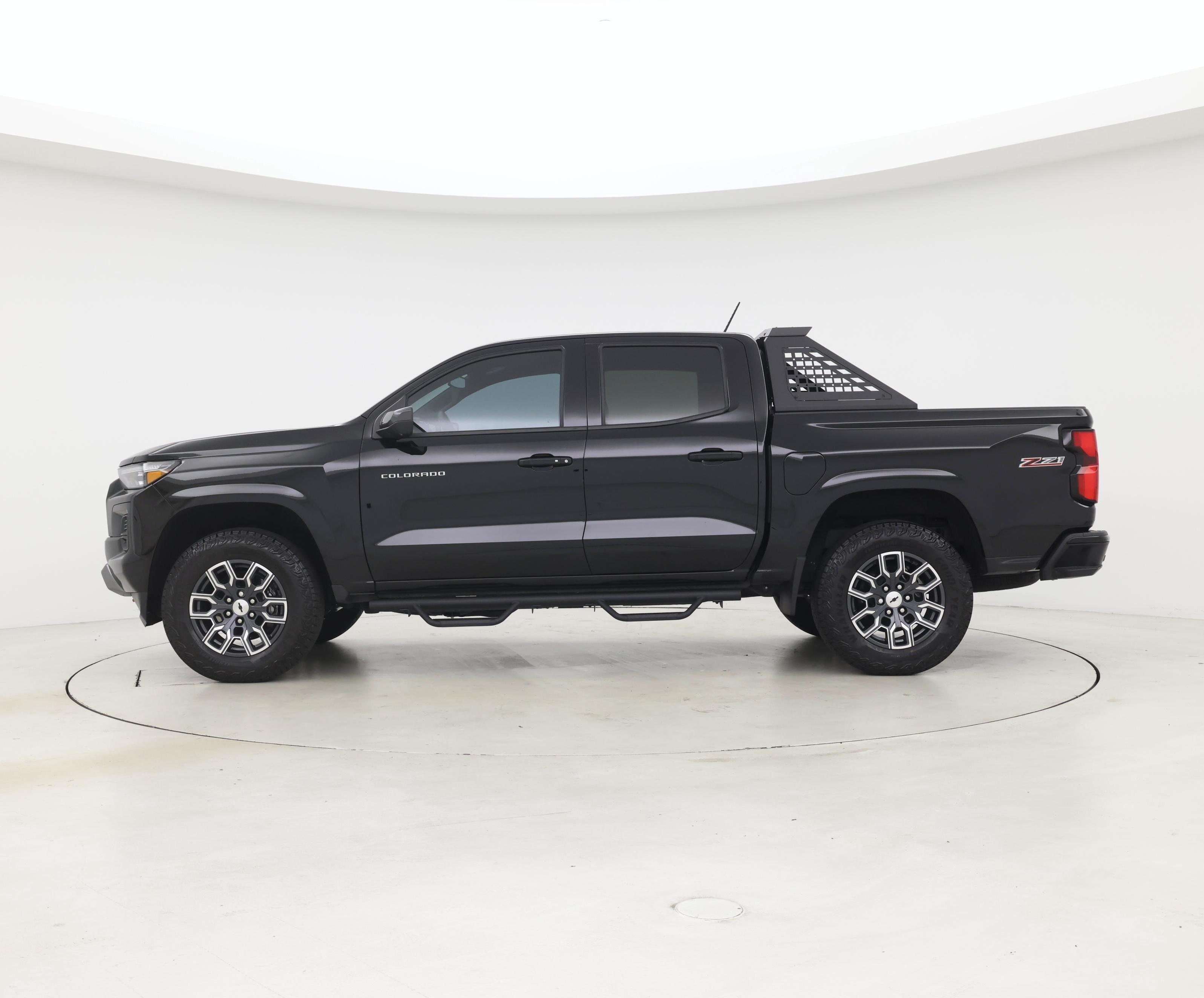 Thumbnail: 2025 Chevrolet Colorado - 3