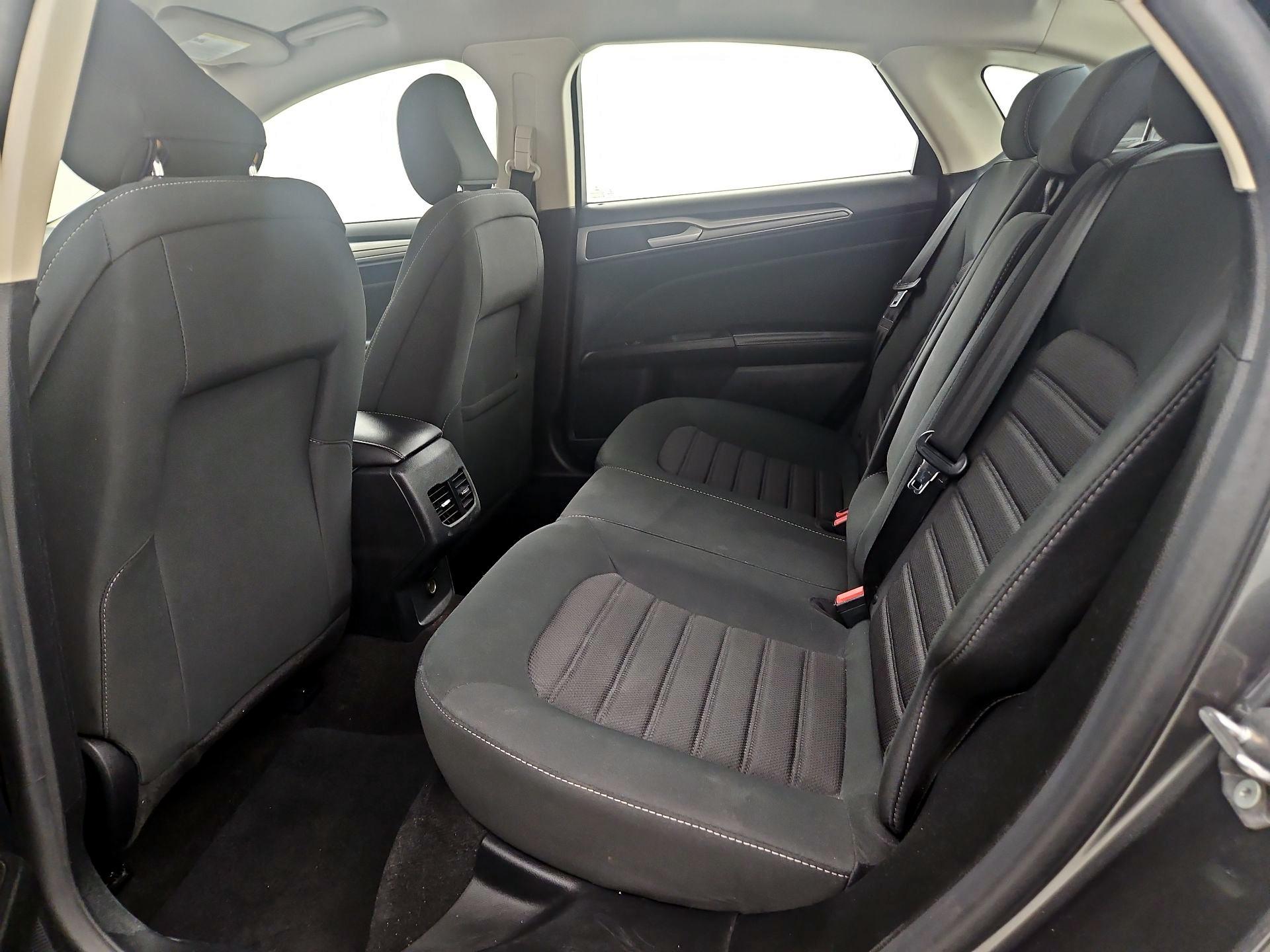 Thumbnail: 2020 Ford Fusion - 19
