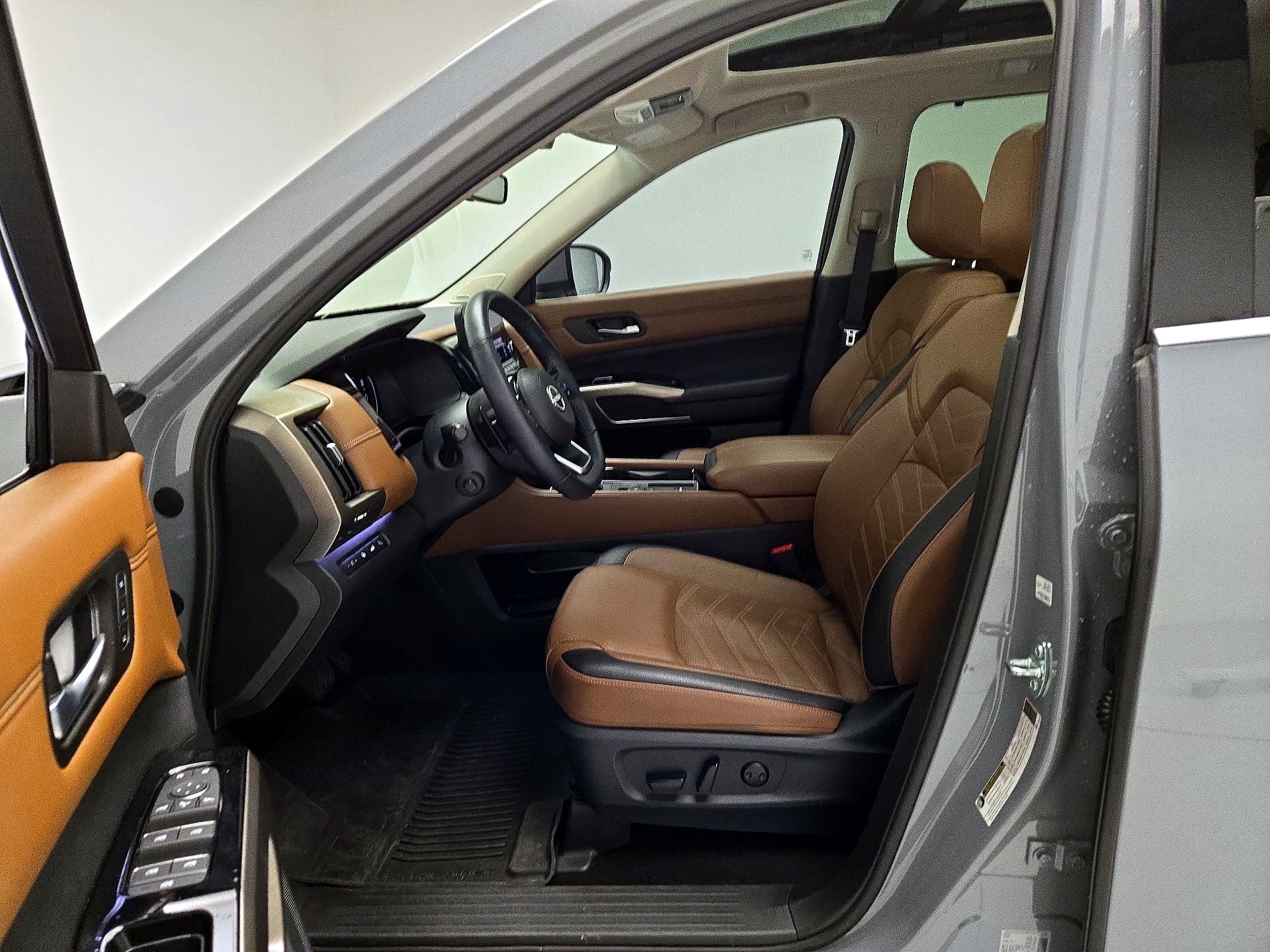 Thumbnail: 2025 Nissan Pathfinder - 11