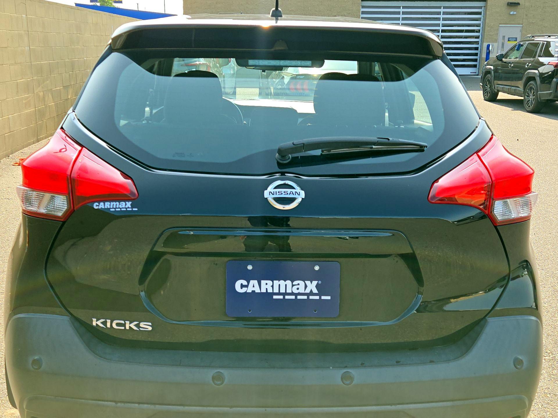 Thumbnail: 2020 Nissan Kicks - 6