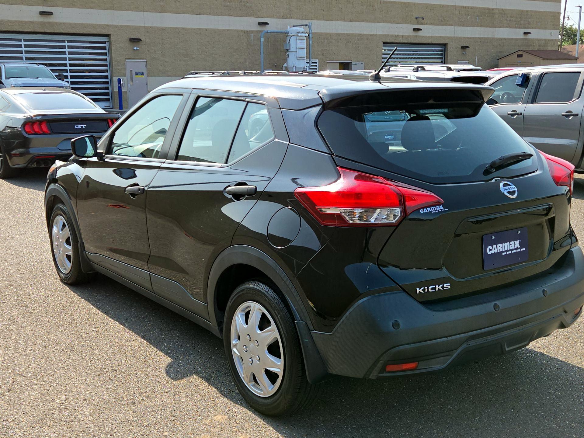 Thumbnail: 2020 Nissan Kicks - 7