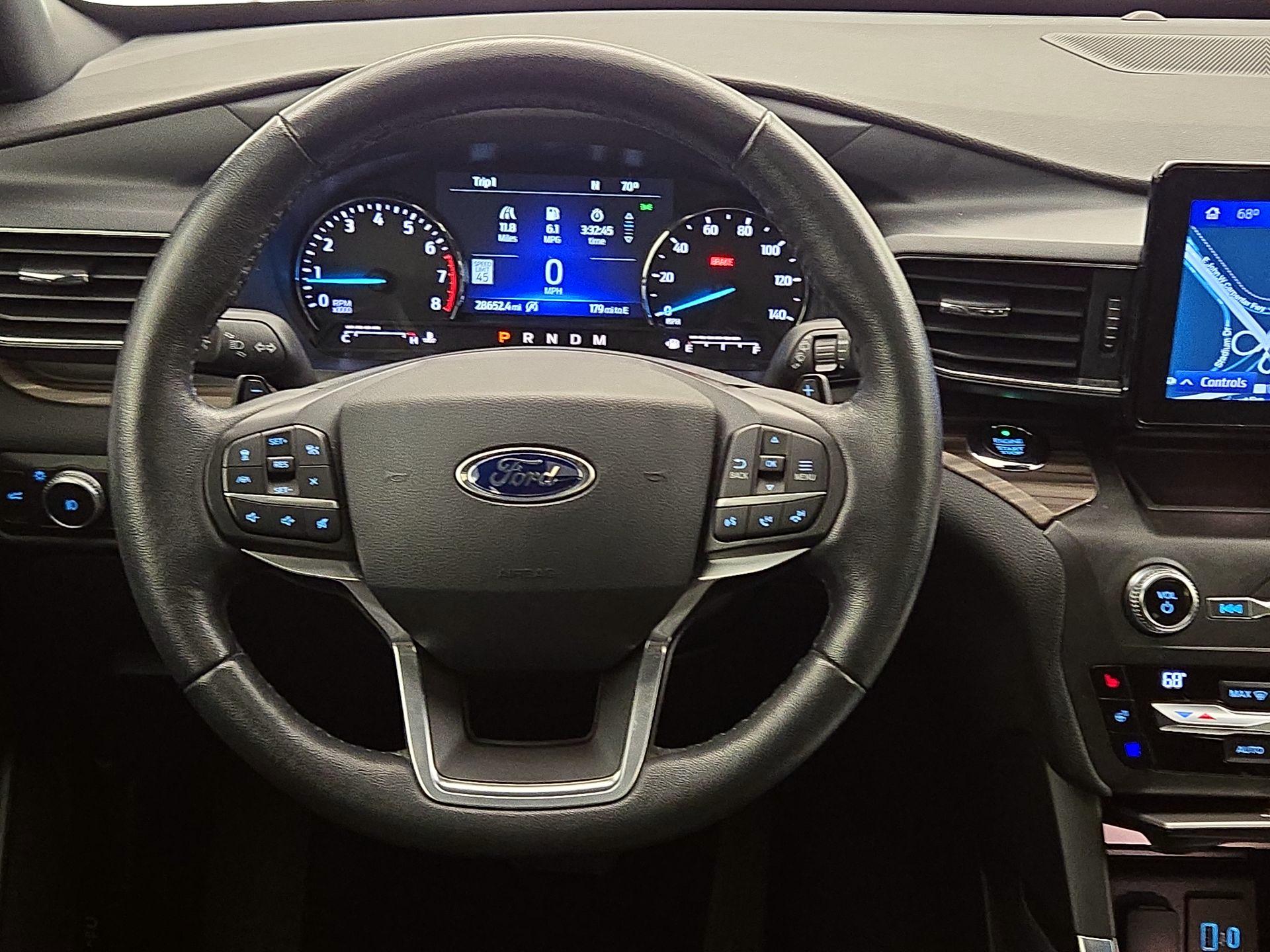 Thumbnail: 2020 Ford Explorer - 10