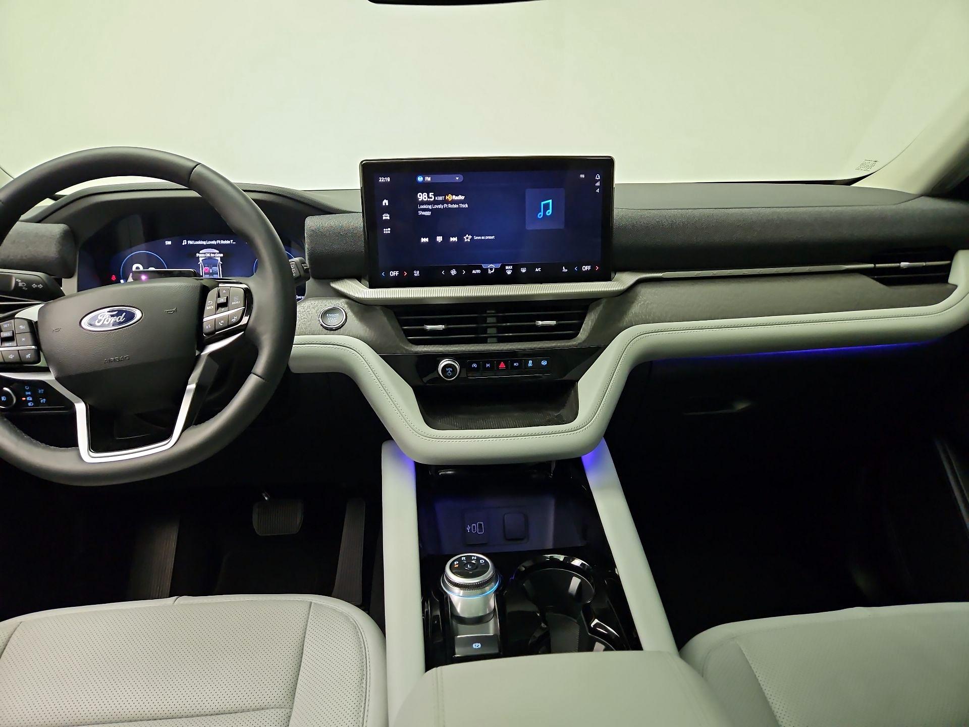Thumbnail: 2026 Ford Explorer - 9