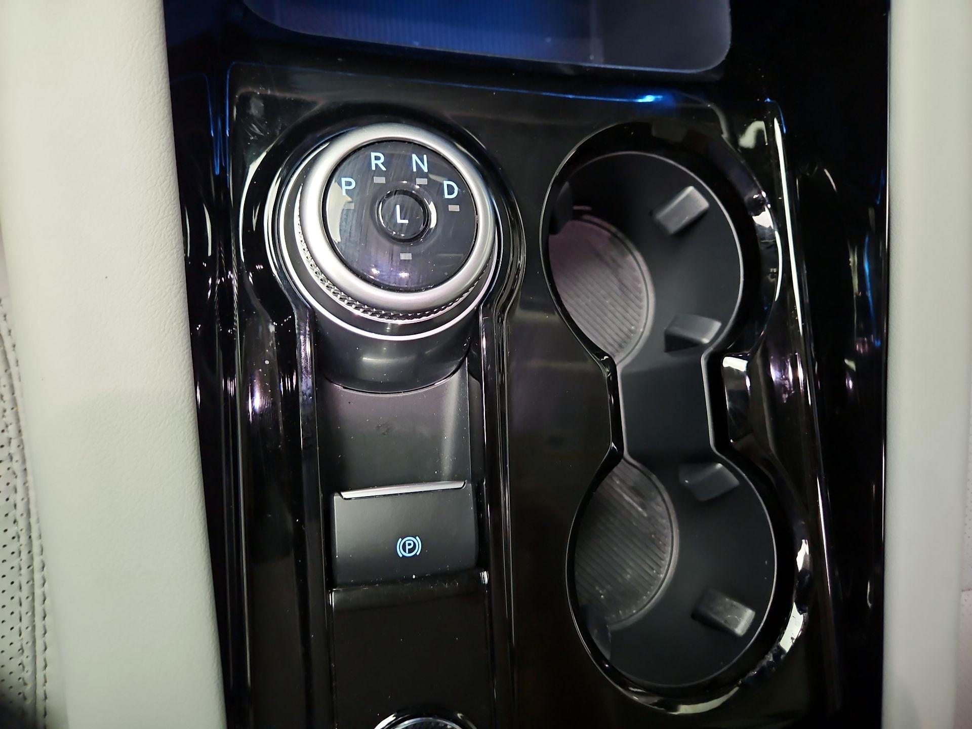 Thumbnail: 2026 Ford Explorer - 17