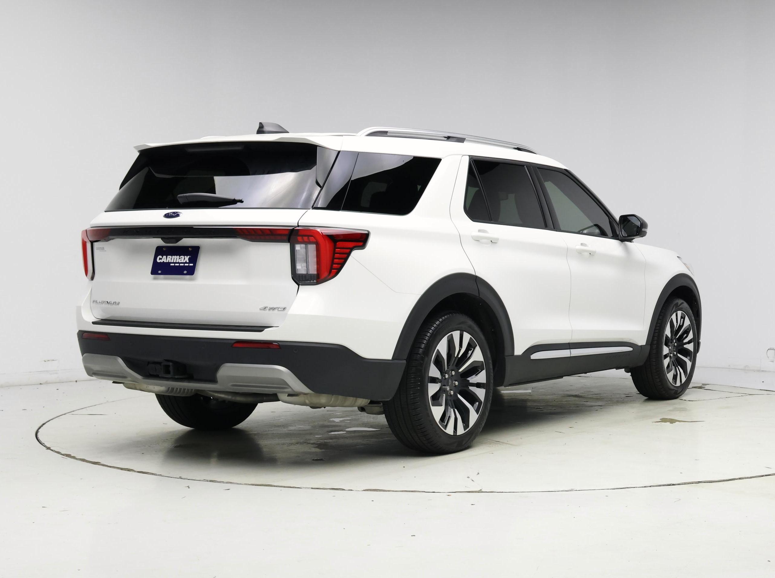Thumbnail: 2026 Ford Explorer - 8