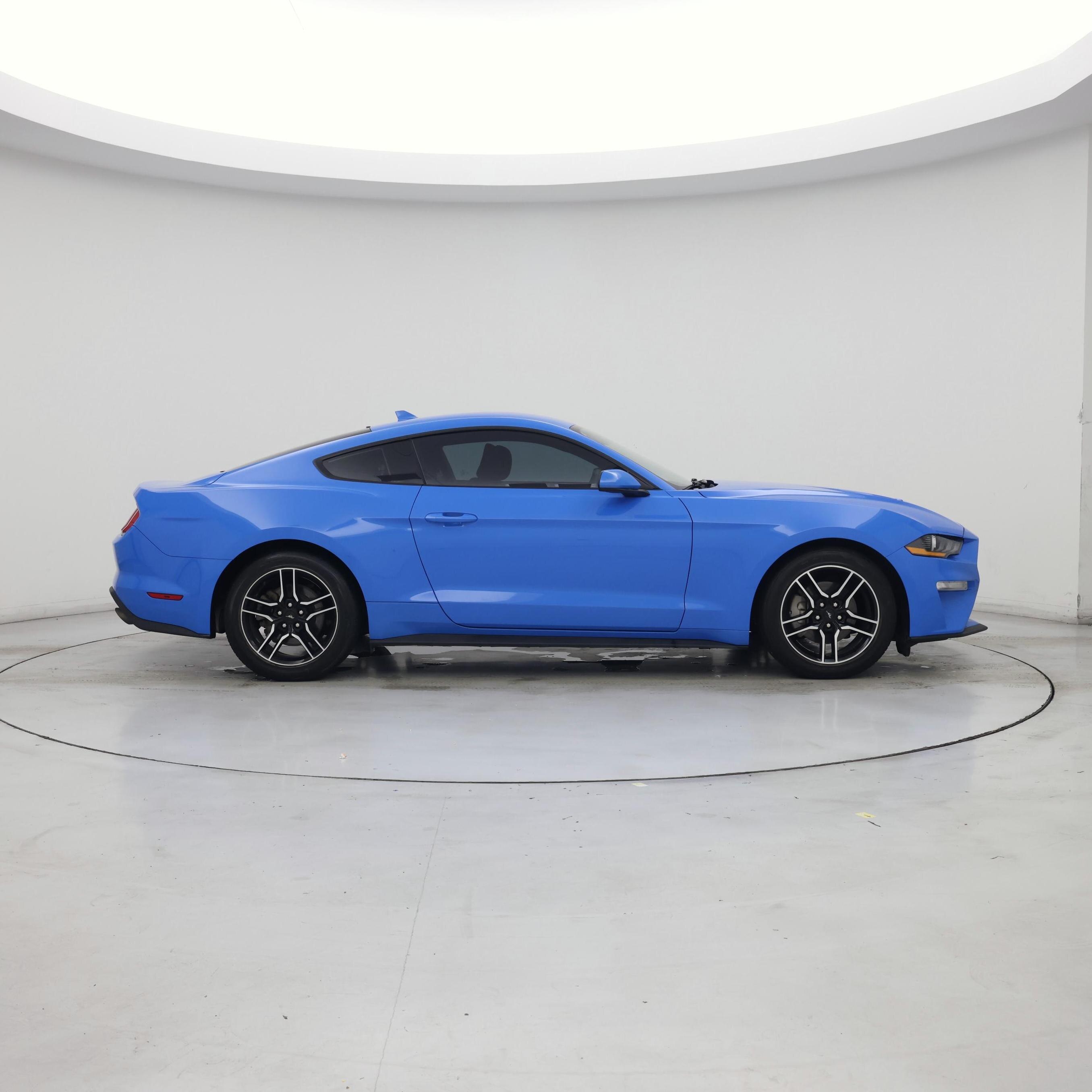 Thumbnail: 2022 Ford Mustang - 7